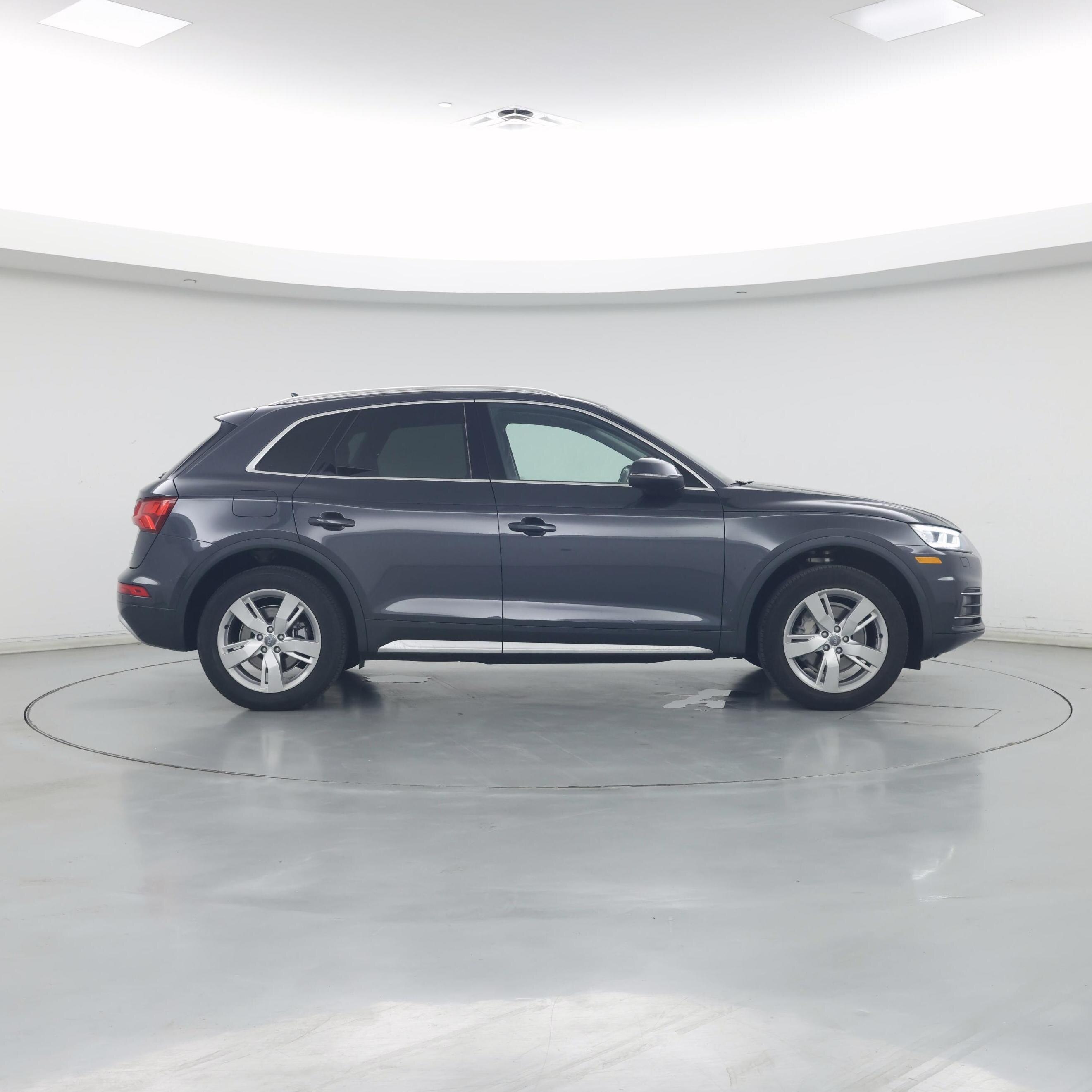 Thumbnail: 2019 Audi Q5 - 7