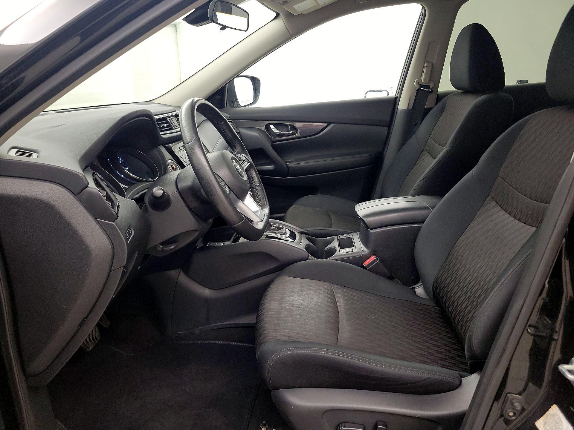 Thumbnail: 2019 Nissan Rogue - 11