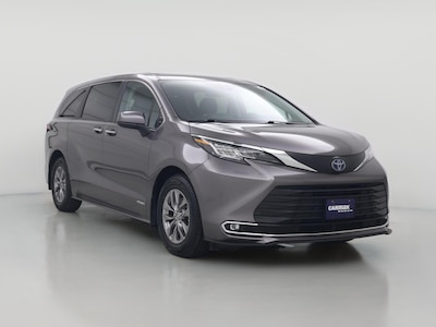 Gray 2021 Toyota Sienna Hybrid XLE
