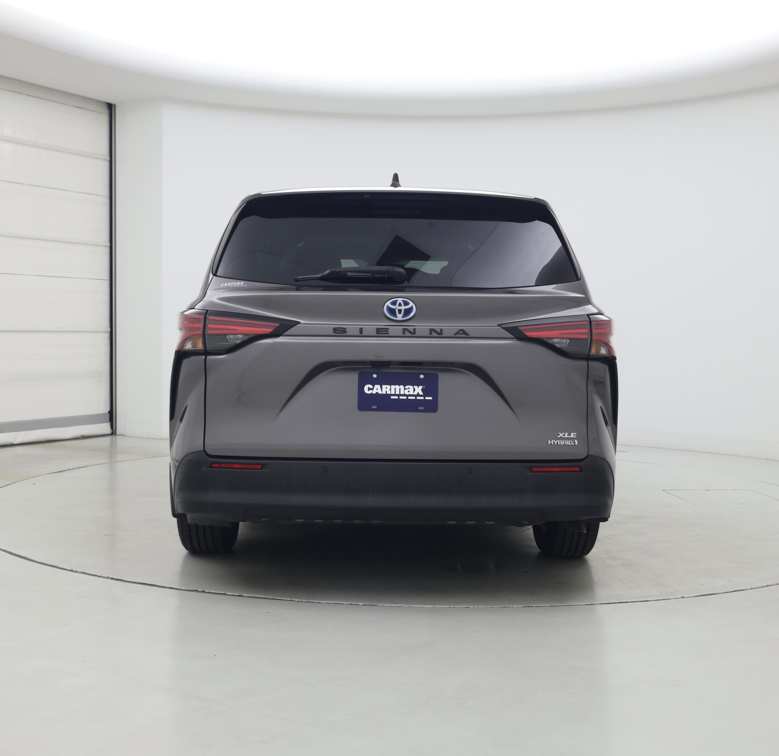 Thumbnail: 2021 Toyota Sienna - 6