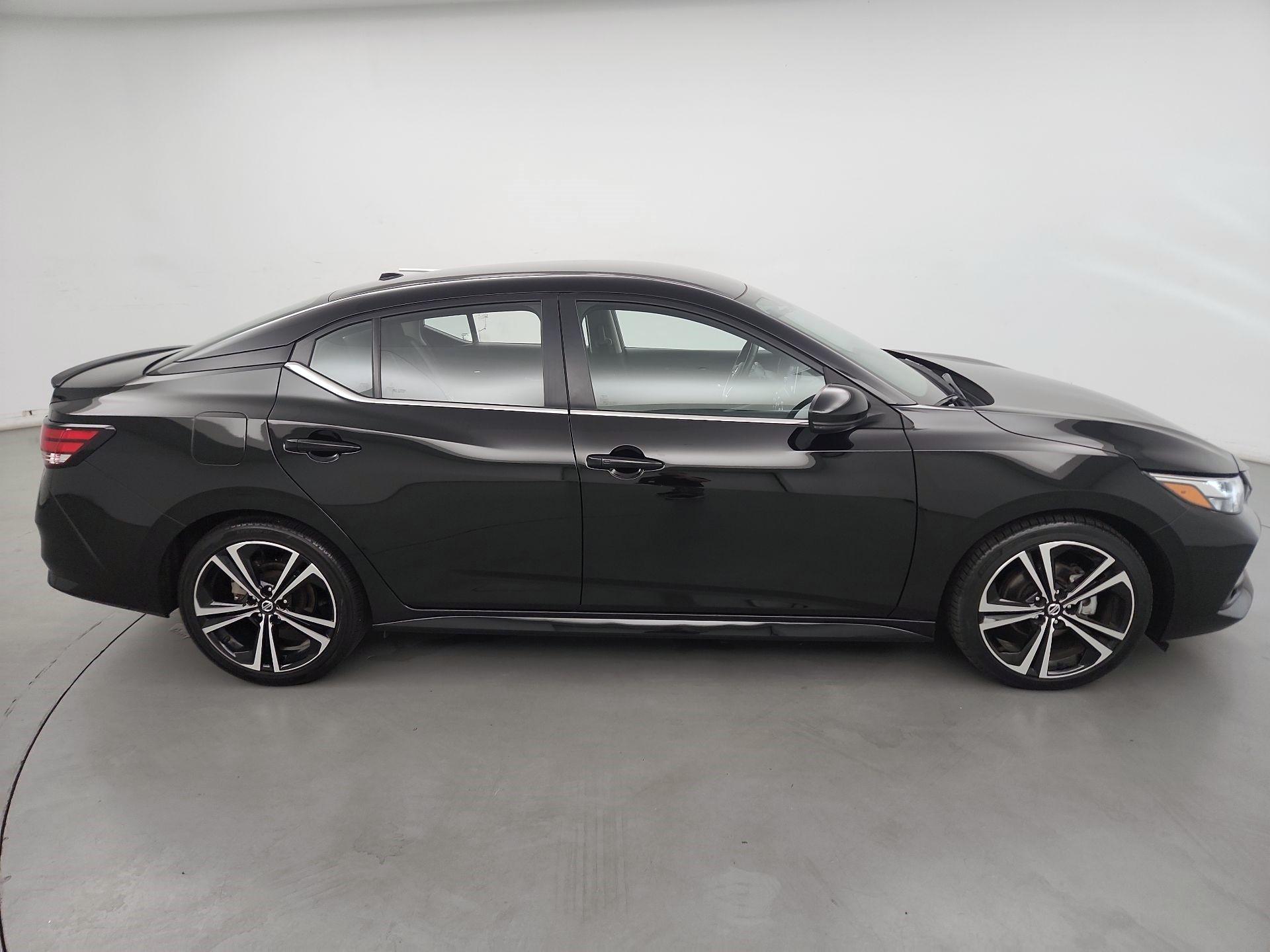 Thumbnail: 2023 Nissan Sentra - 4