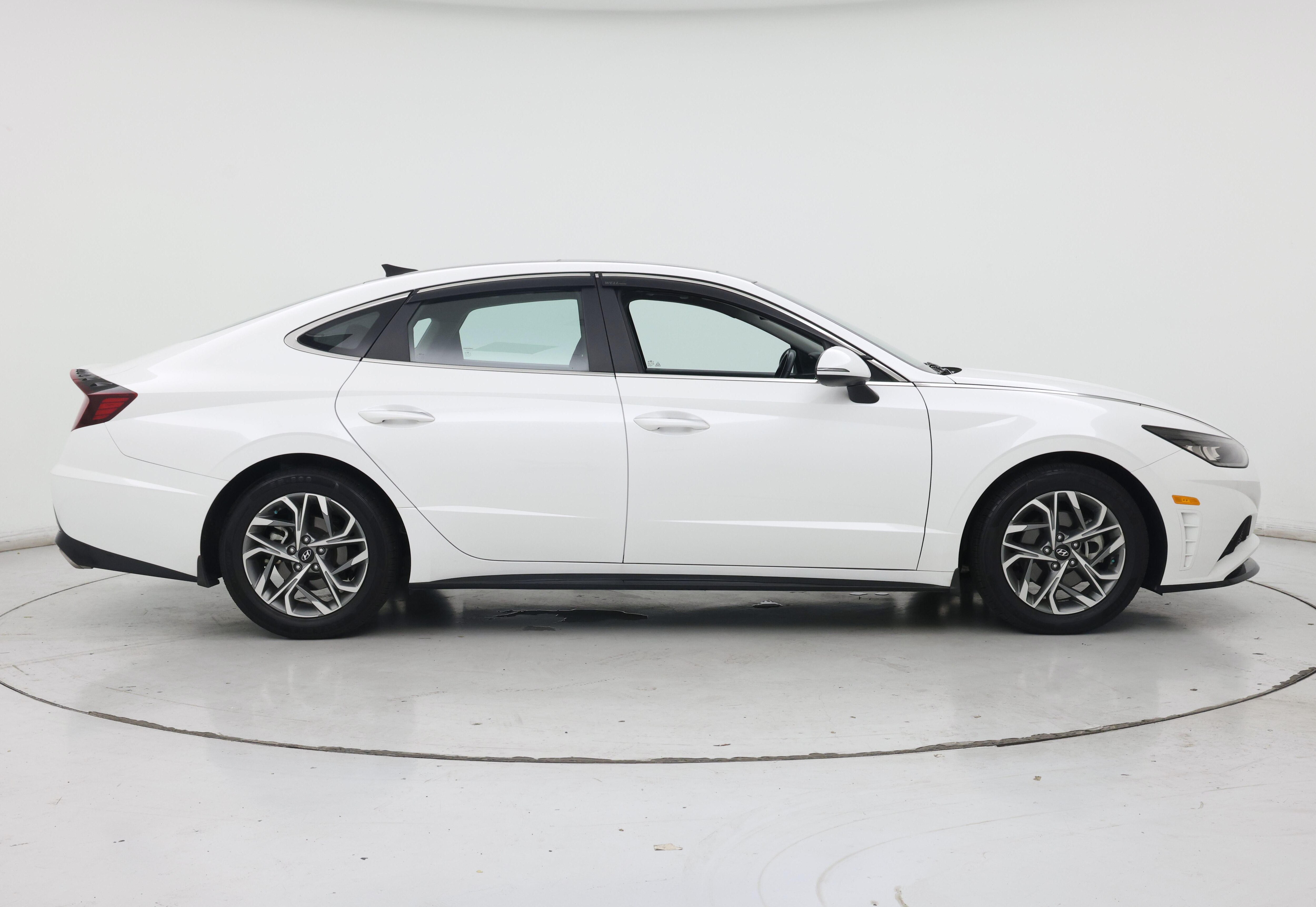 Thumbnail: 2022 Hyundai Sonata - 7