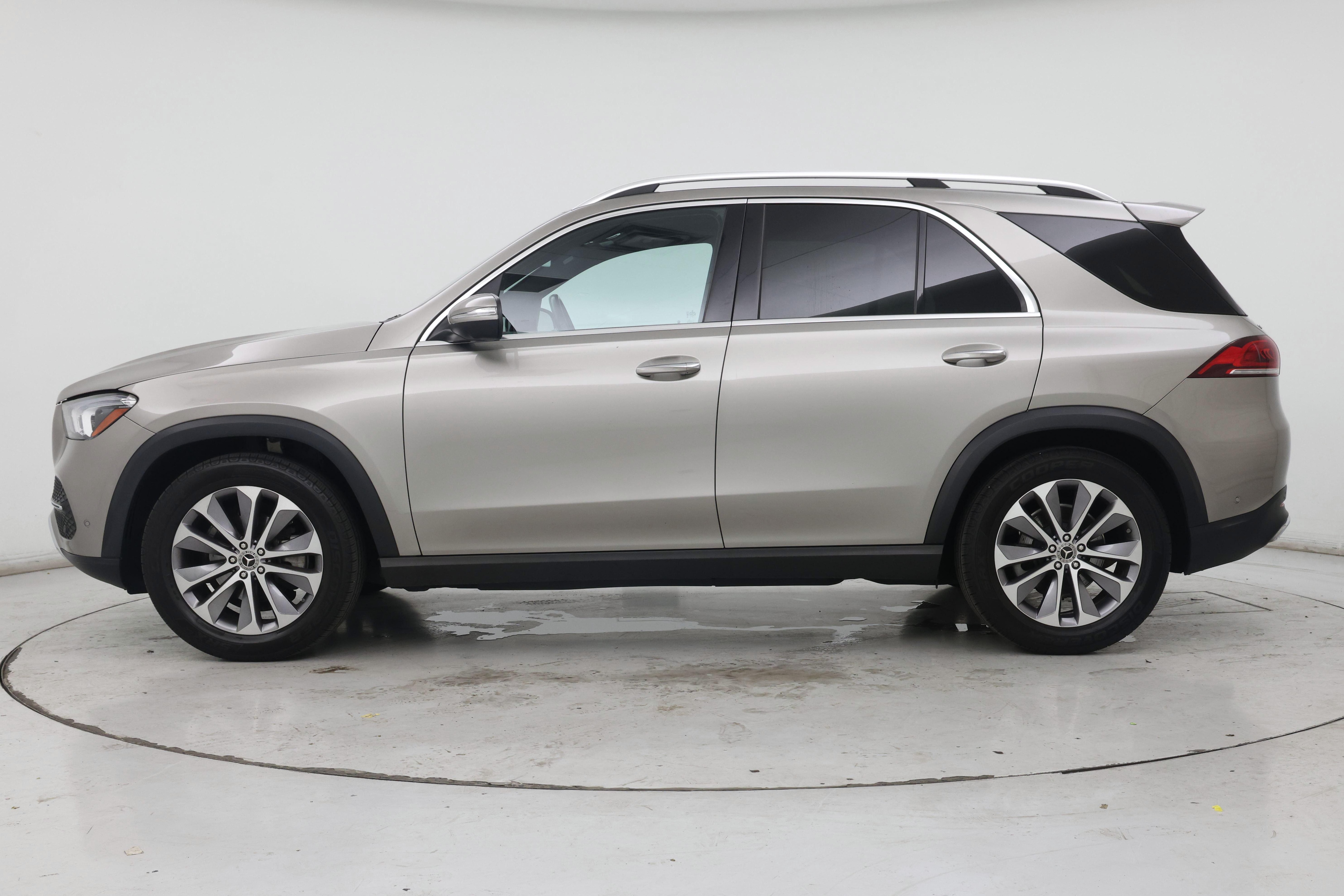 Thumbnail: 2021 Mercedes-Benz GLE - 3