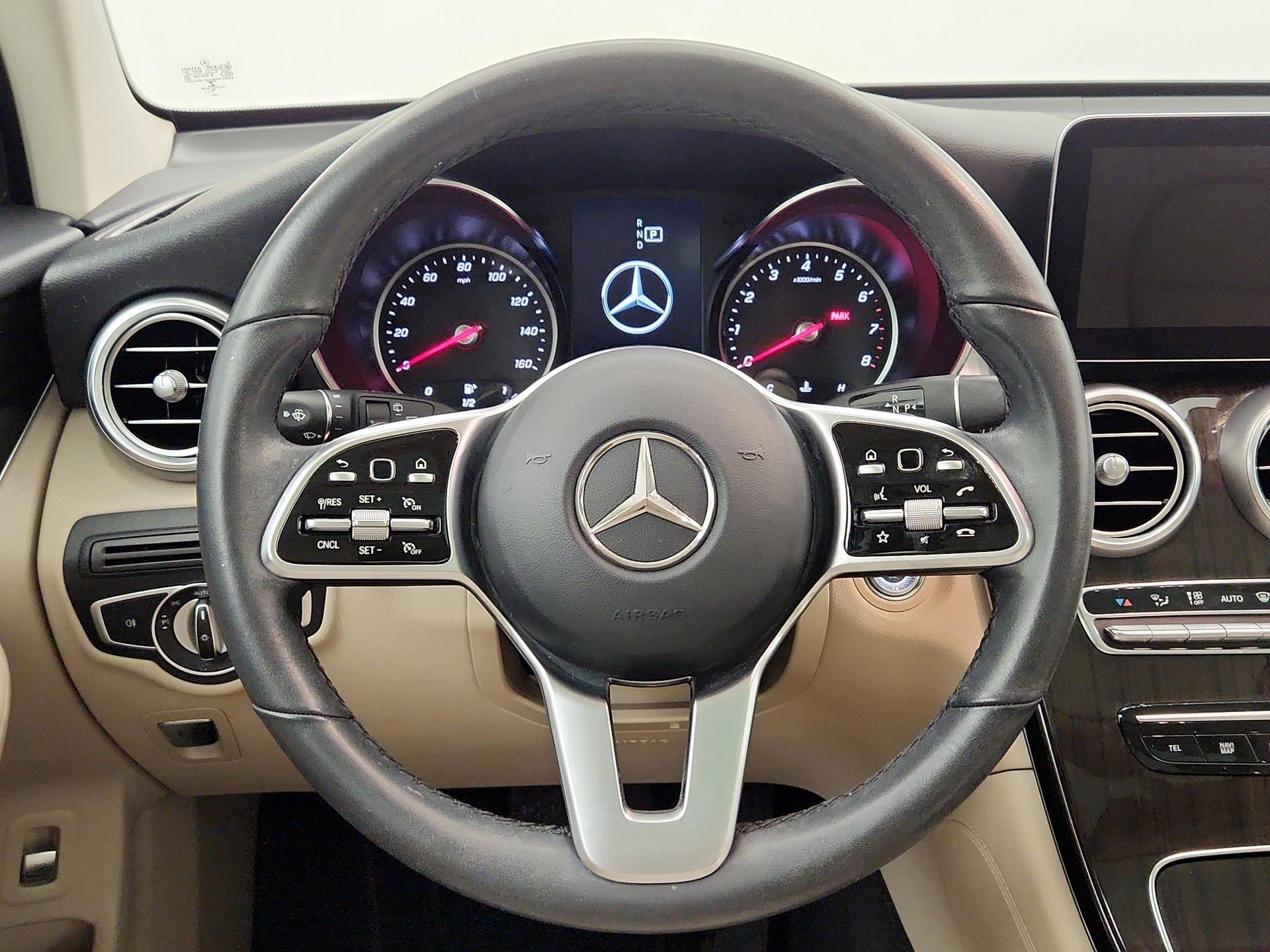 Thumbnail: 2020 Mercedes-Benz GLC - 10