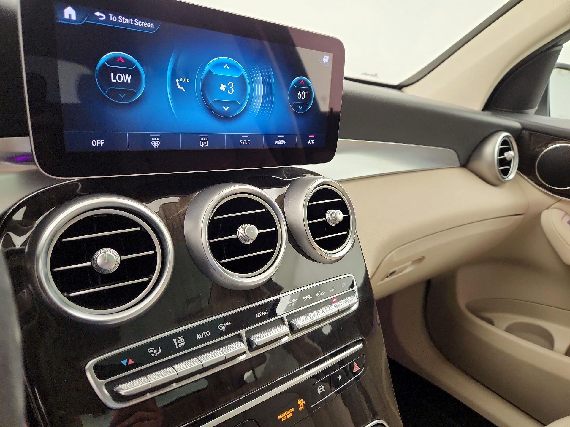 Thumbnail: 2020 Mercedes-Benz GLC - 16