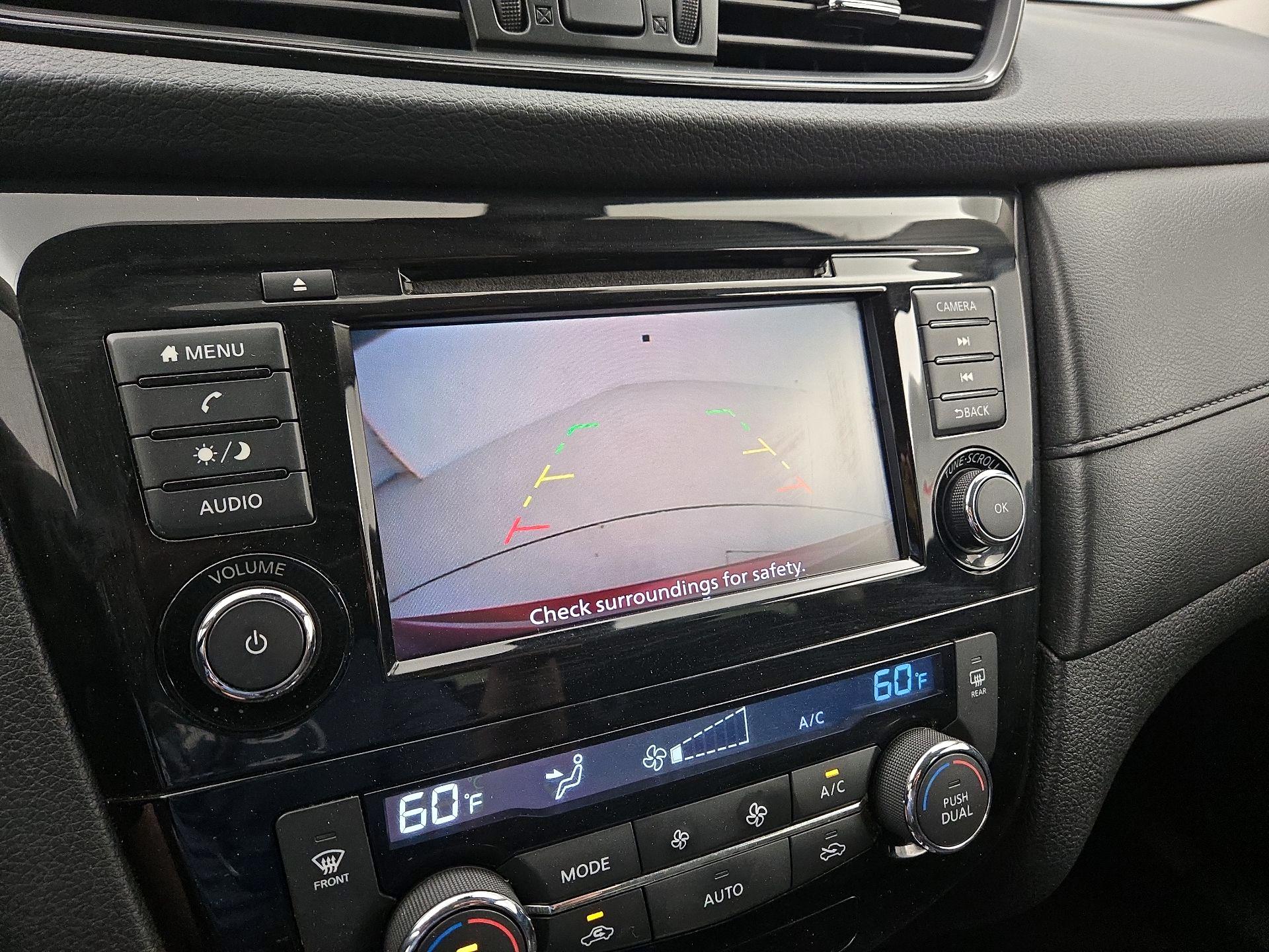Thumbnail: 2019 Nissan Rogue - 14