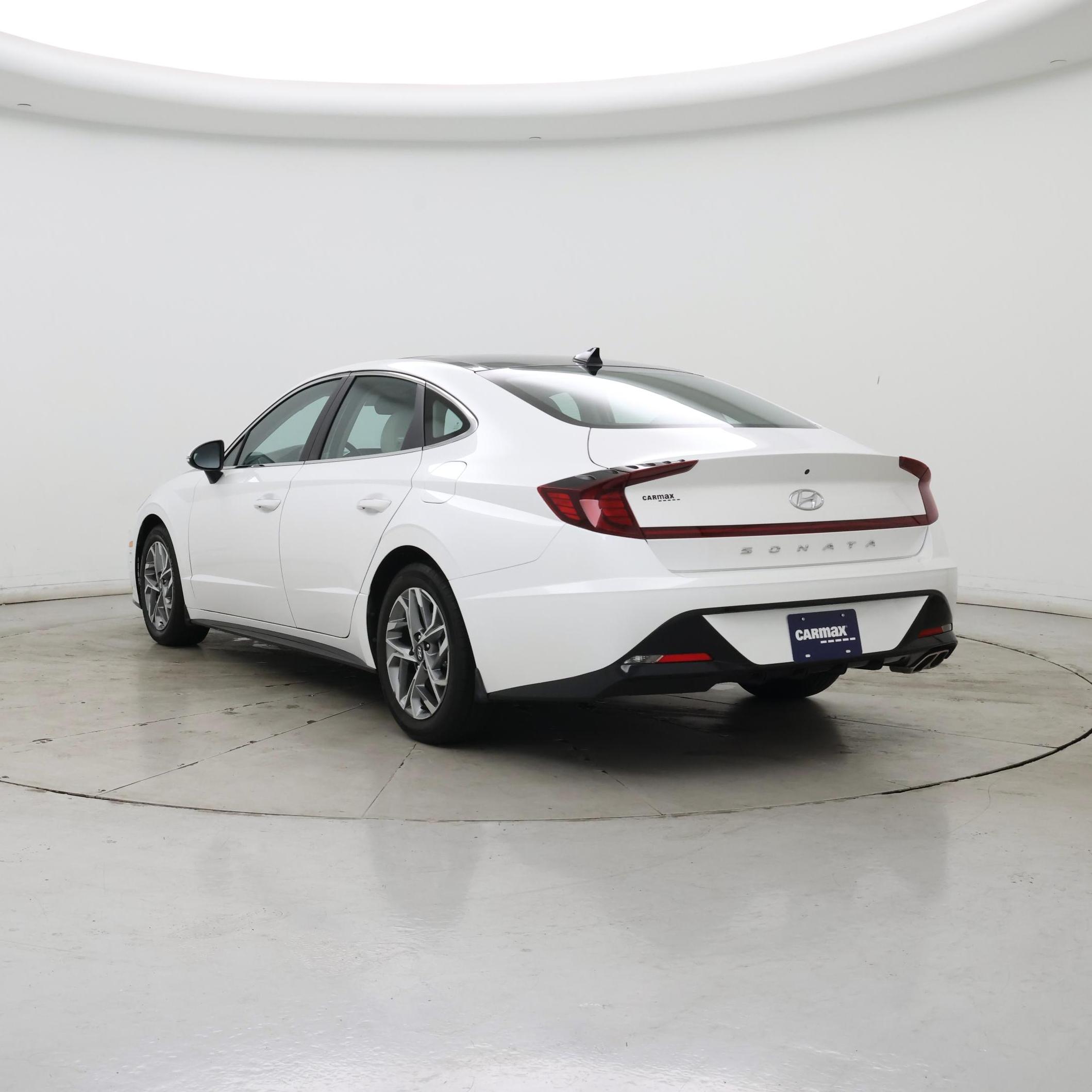 Thumbnail: 2022 Hyundai Sonata - 2