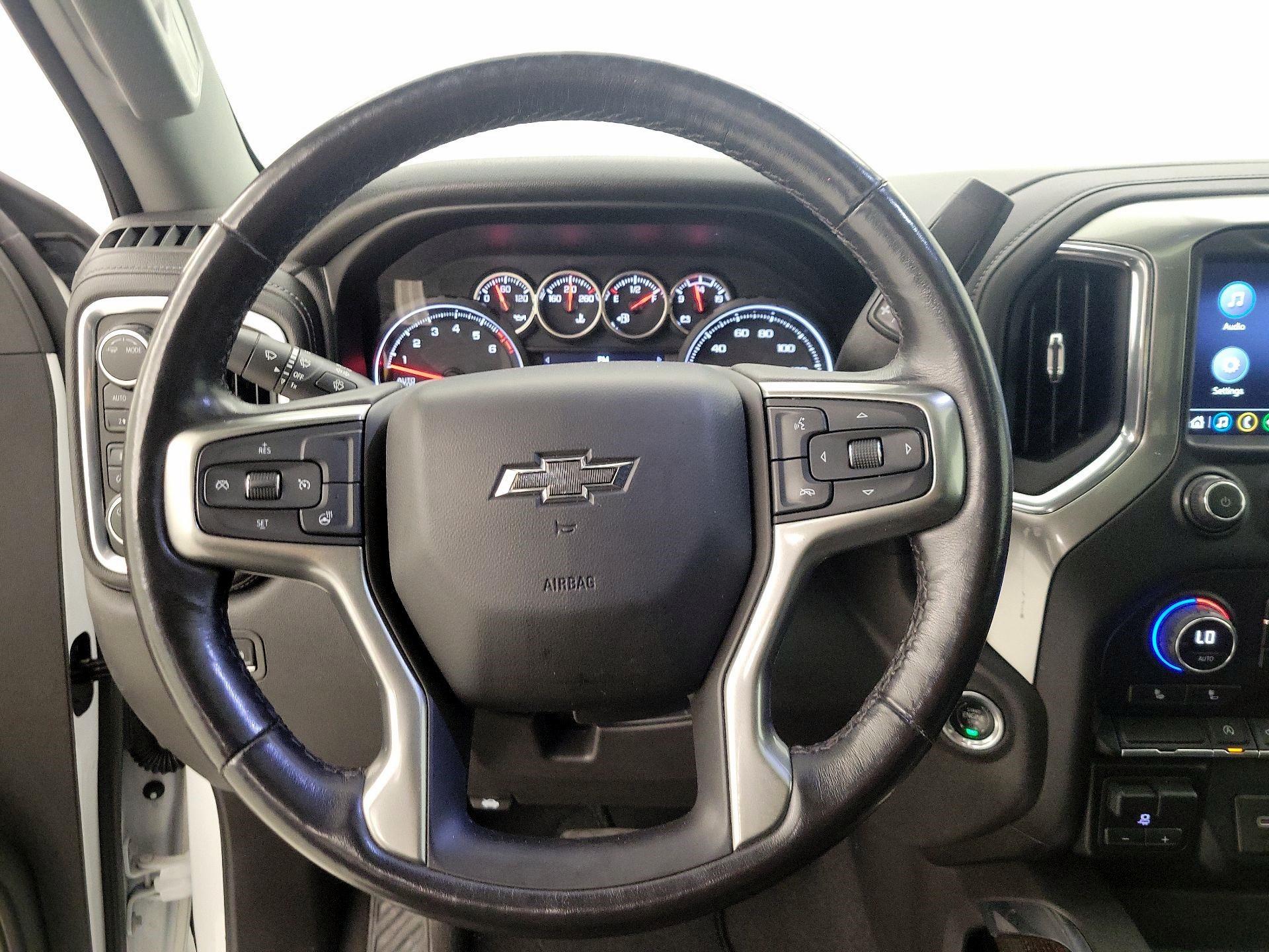 Thumbnail: 2021 Chevrolet Silverado 1500 - 10