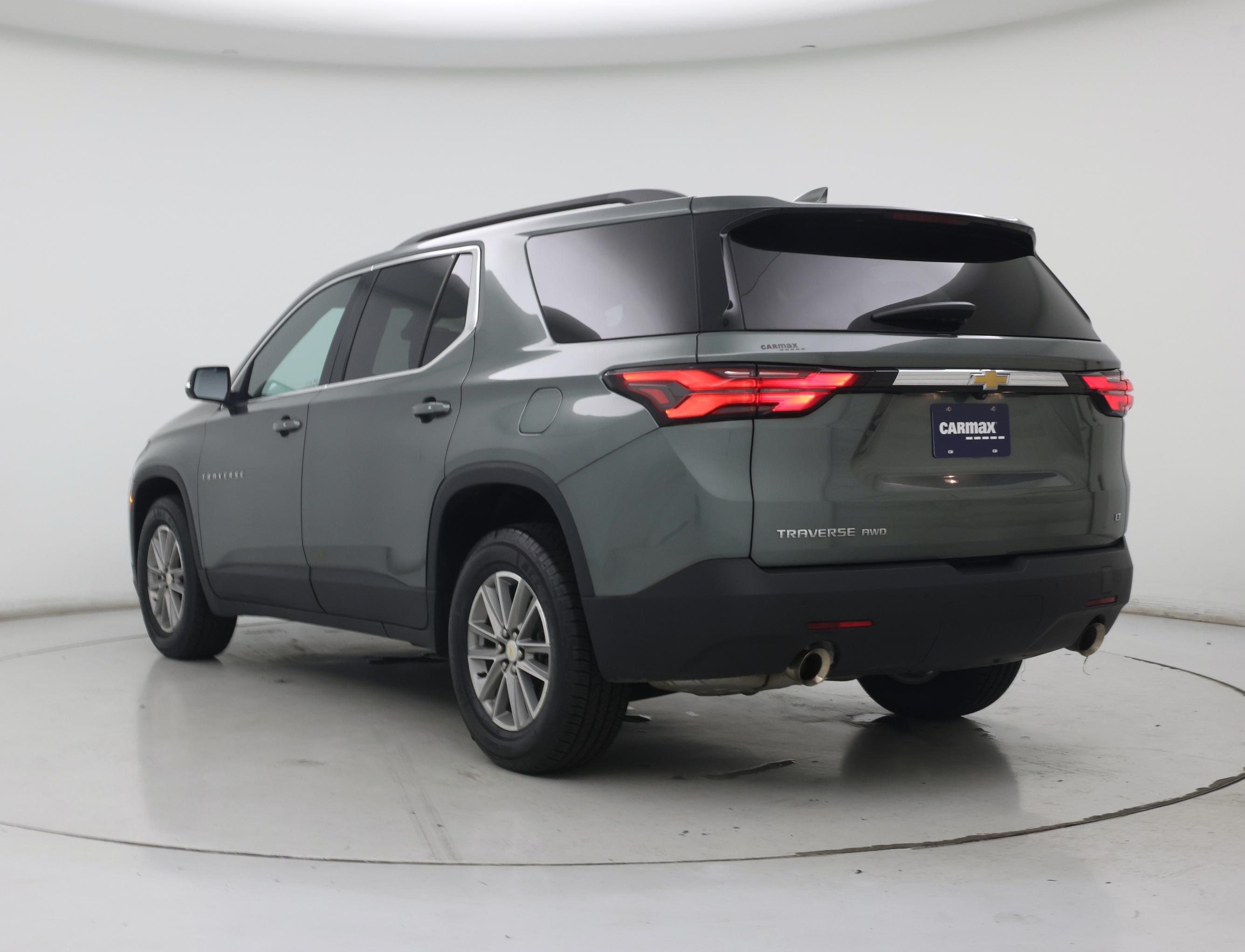 Thumbnail: 2022 Chevrolet Traverse - 2