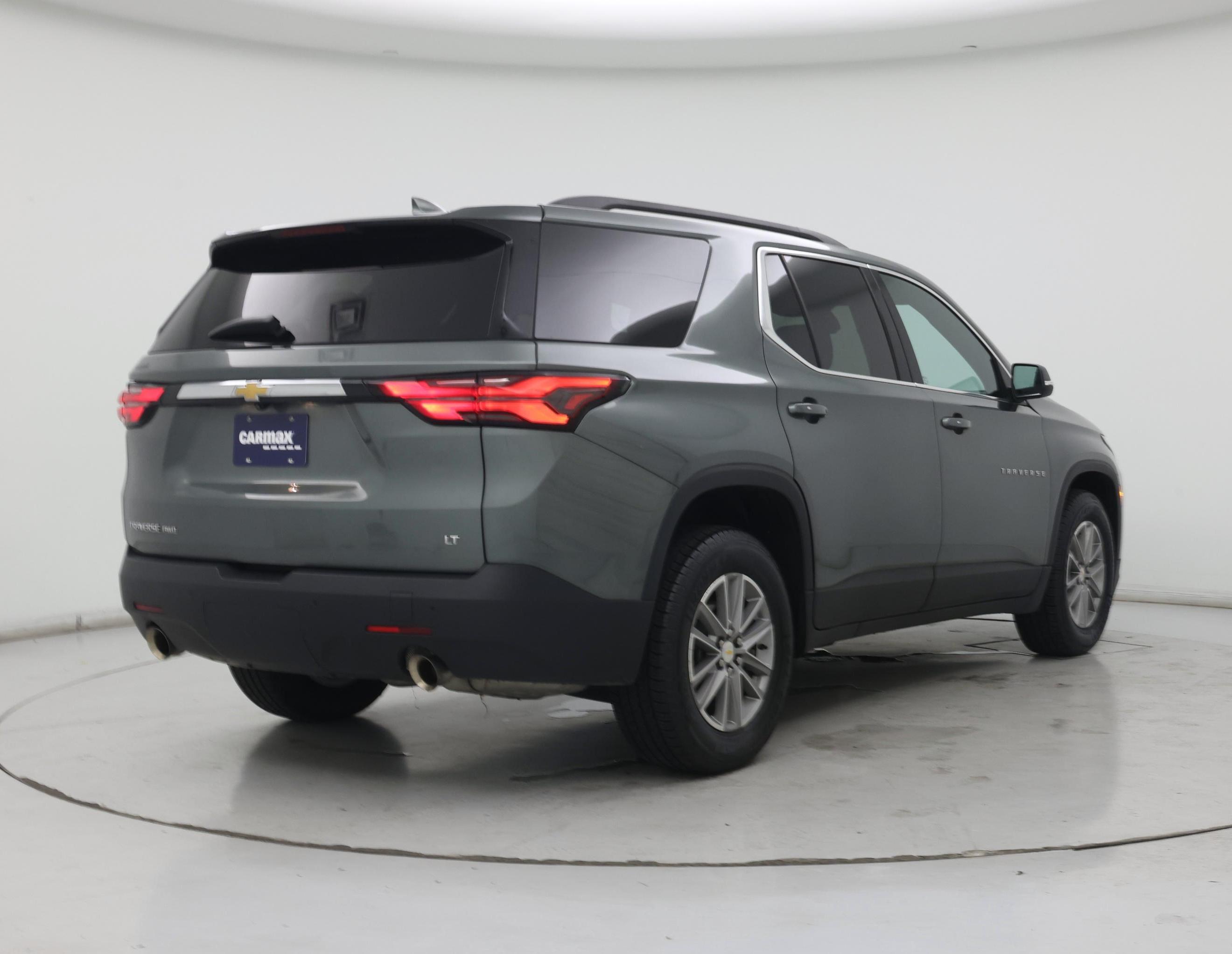 Thumbnail: 2022 Chevrolet Traverse - 8