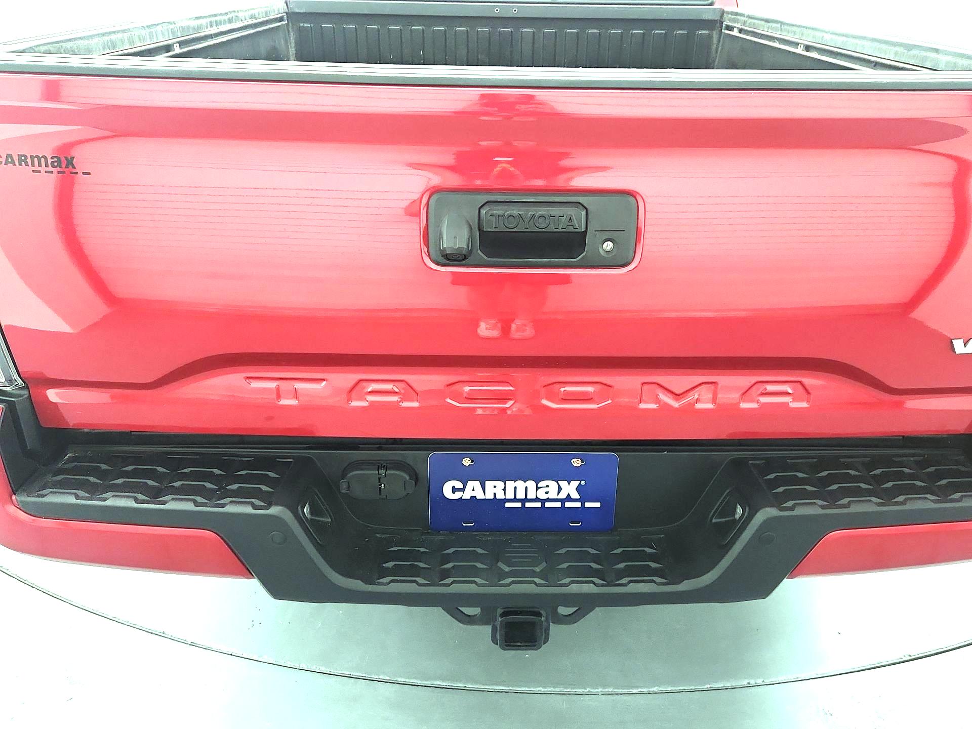 Thumbnail: 2021 Toyota Tacoma - 6
