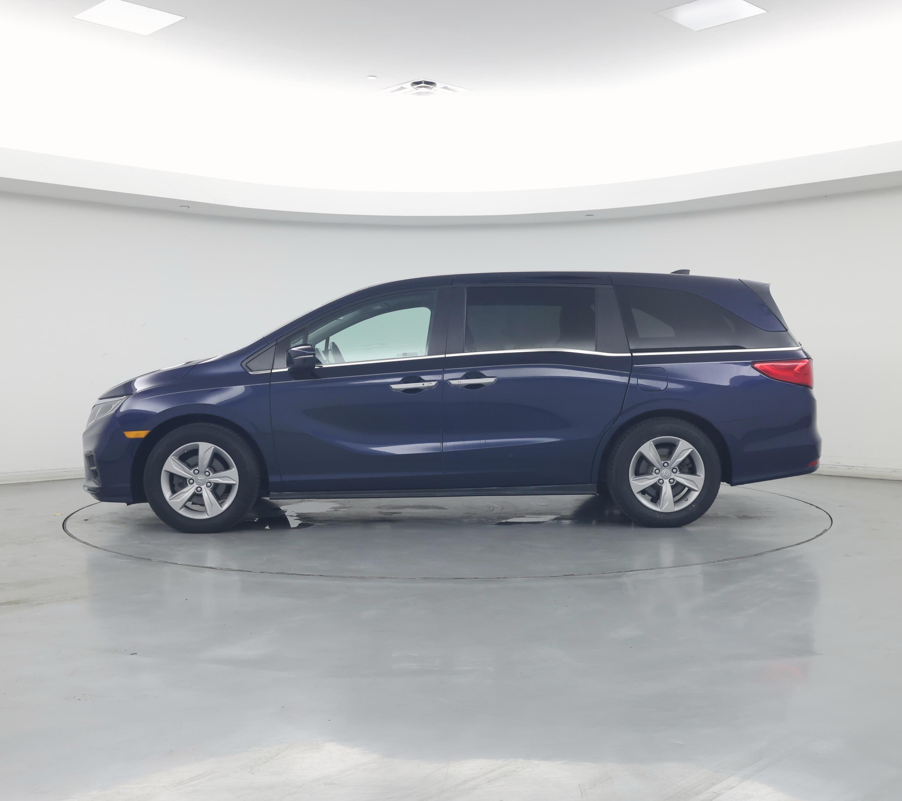 Thumbnail: 2020 Honda Odyssey - 3