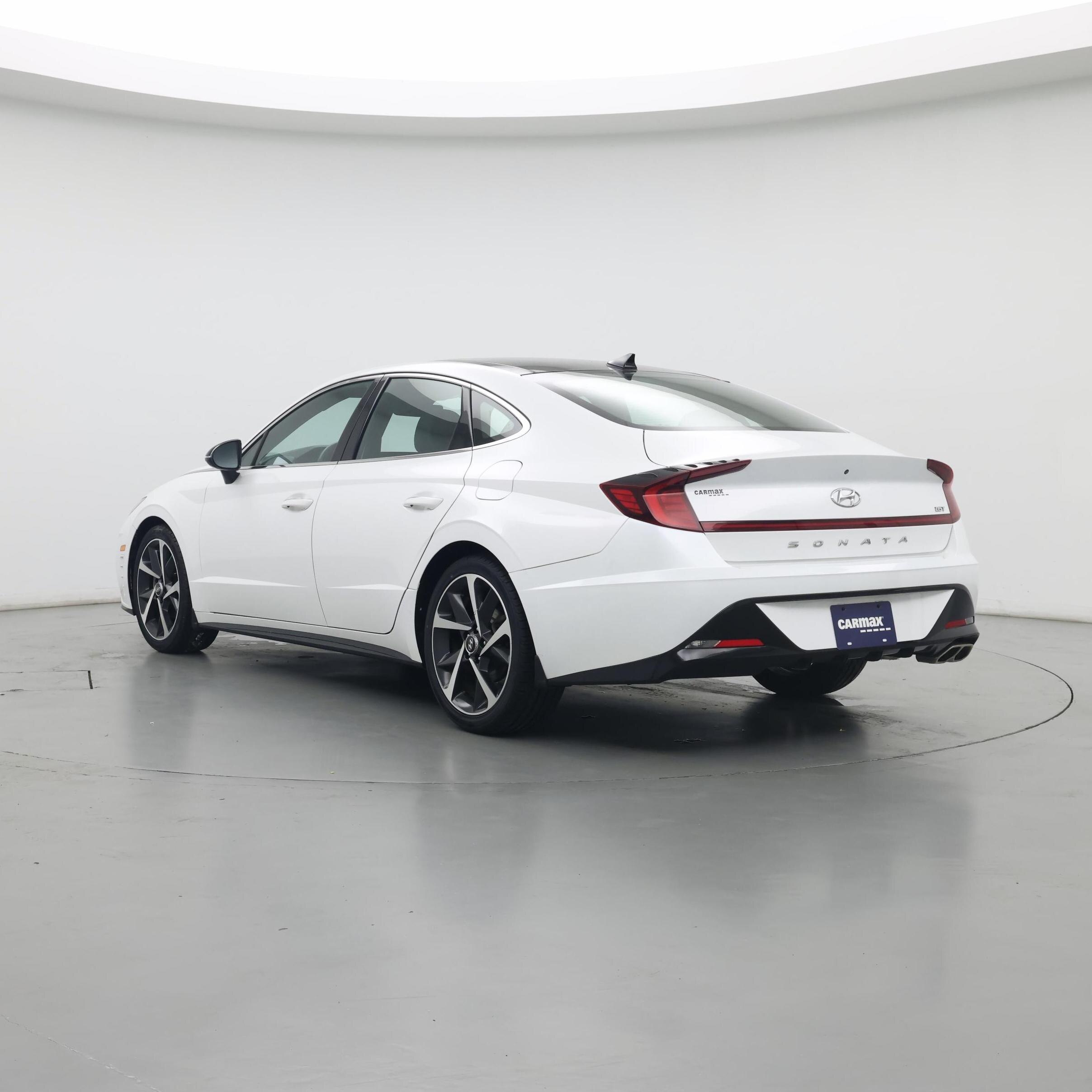 Thumbnail: 2022 Hyundai Sonata - 2