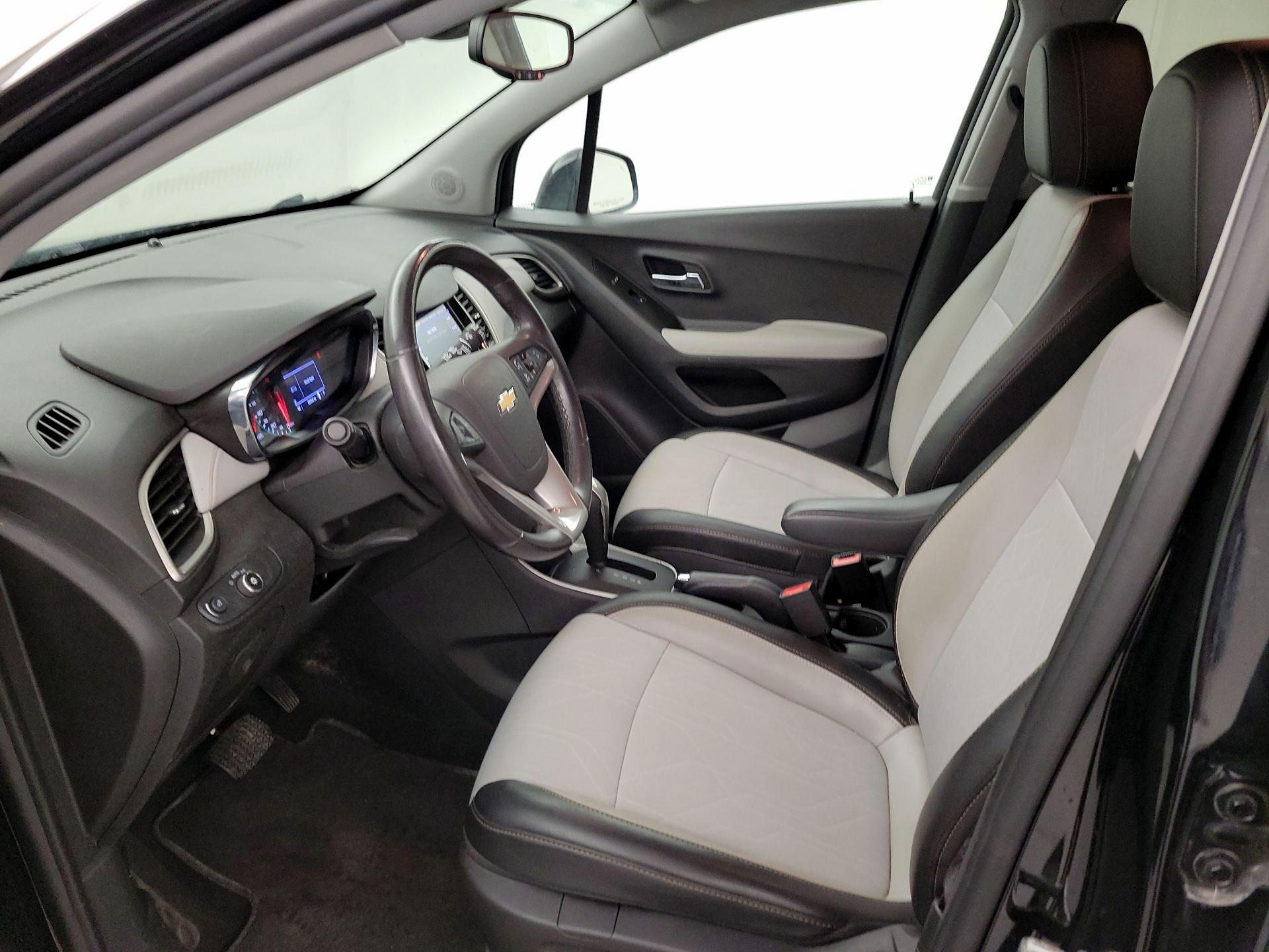 Thumbnail: 2020 Chevrolet Trax - 11