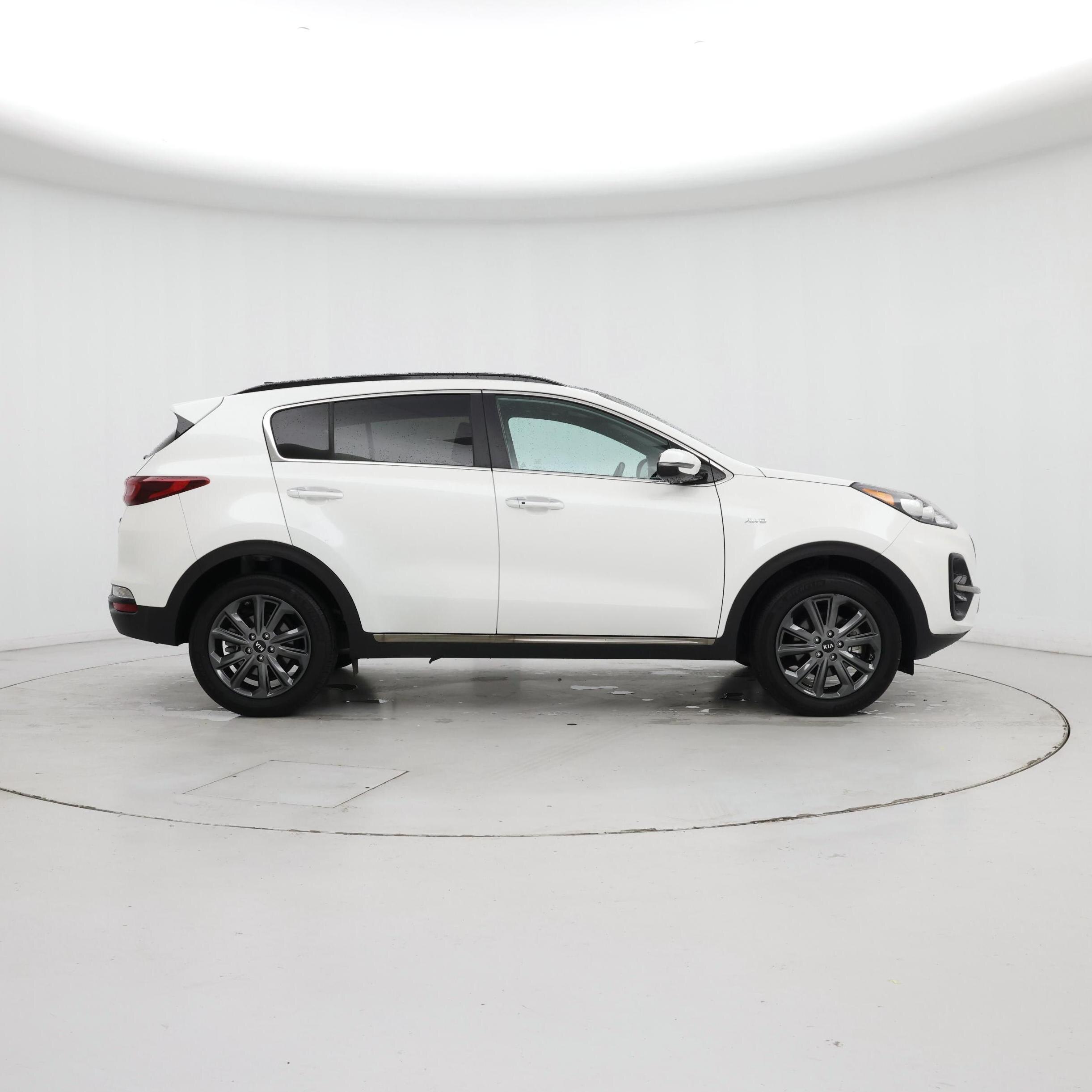 Thumbnail: 2020 Kia Sportage - 7