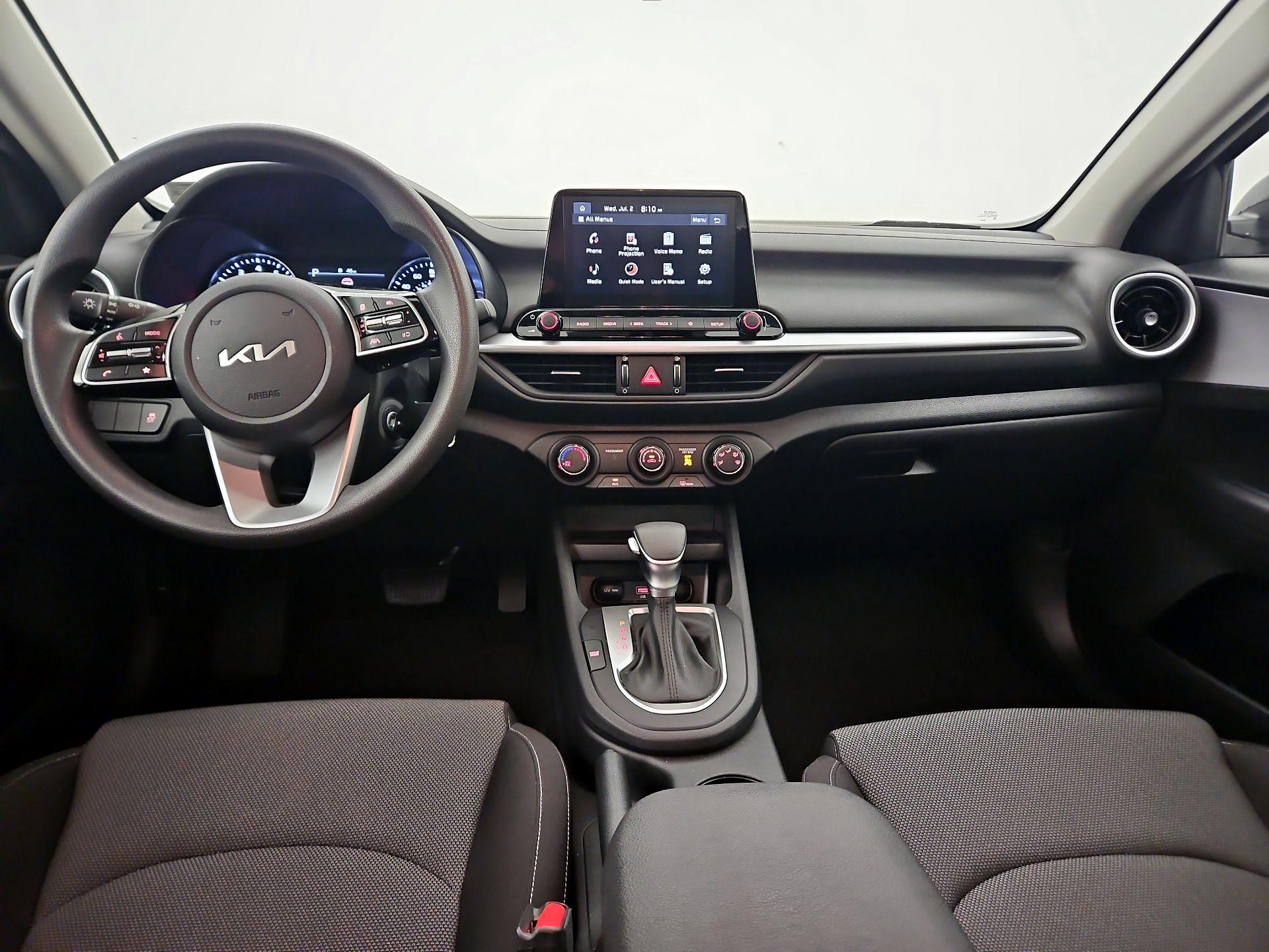 Thumbnail: 2024 Kia Forte - 9