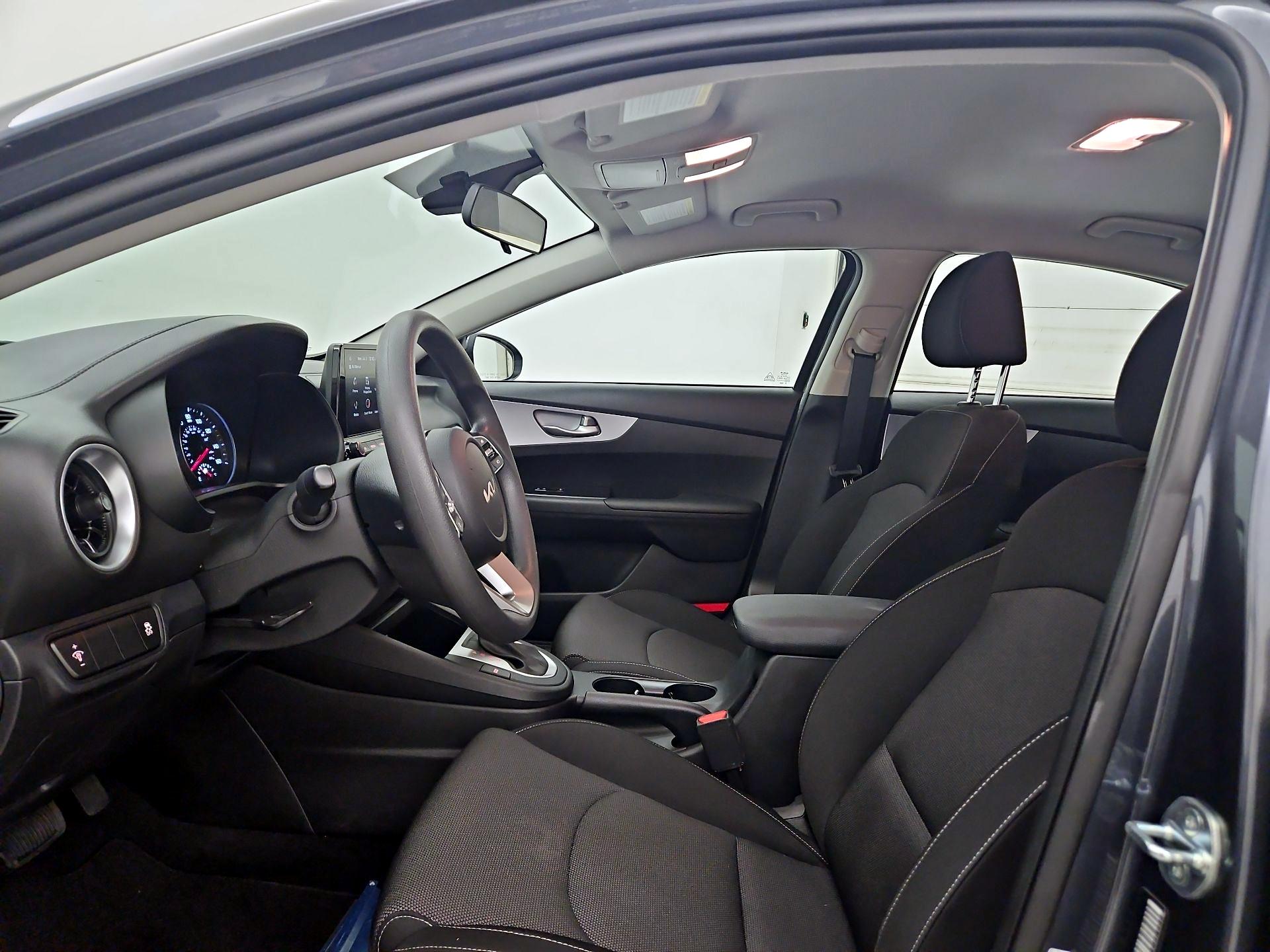 Thumbnail: 2024 Kia Forte - 11