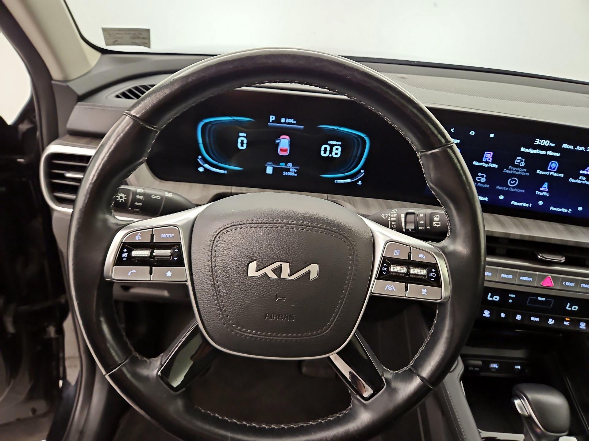 Thumbnail: 2023 Kia Telluride - 10