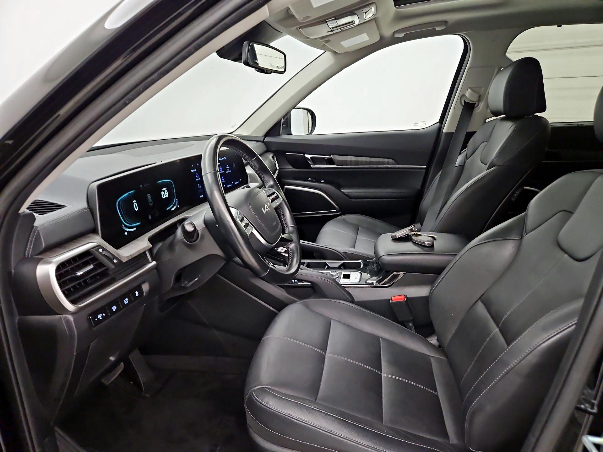 Thumbnail: 2023 Kia Telluride - 11