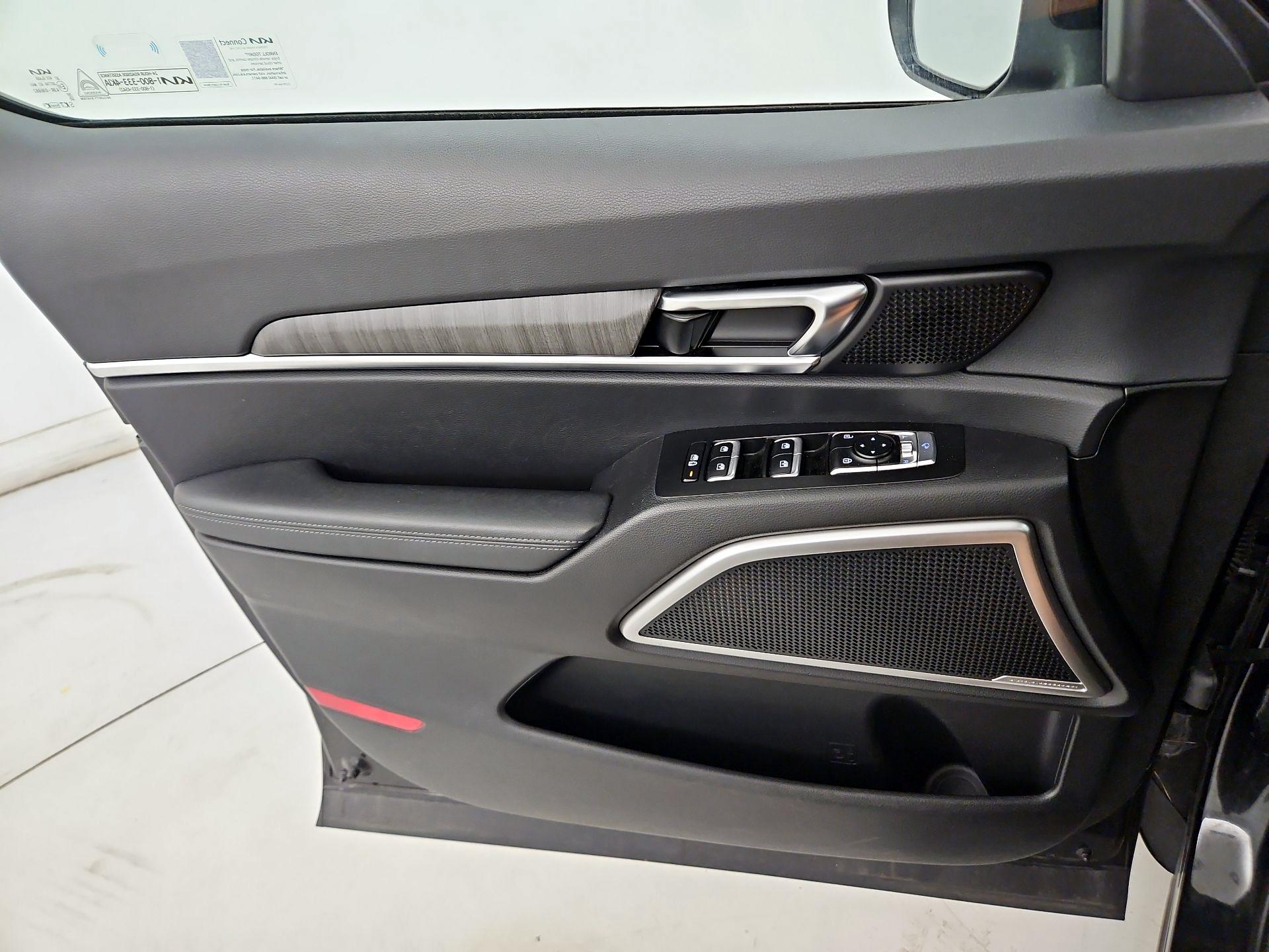 Thumbnail: 2023 Kia Telluride - 12