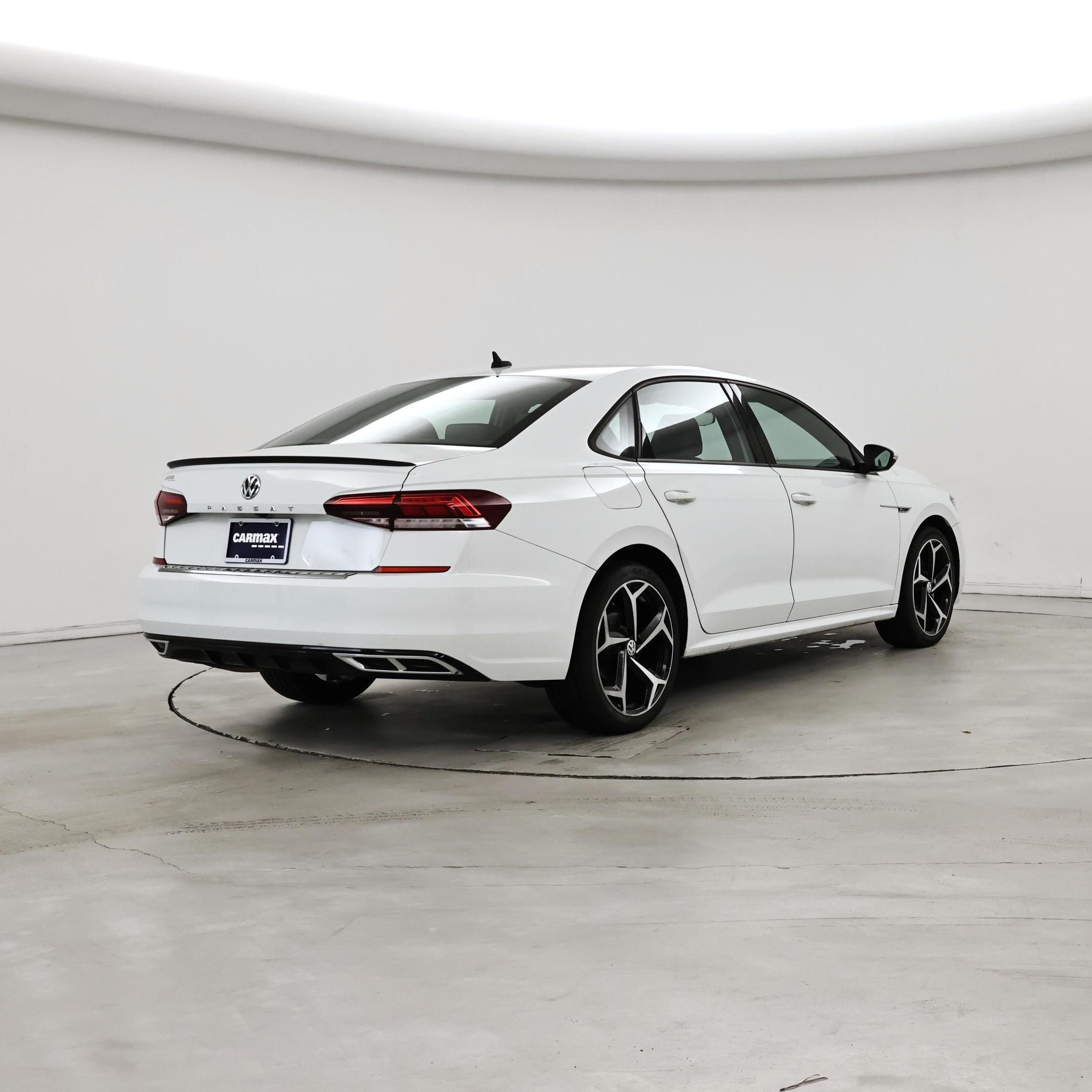 Thumbnail: 2021 Volkswagen Passat - 8