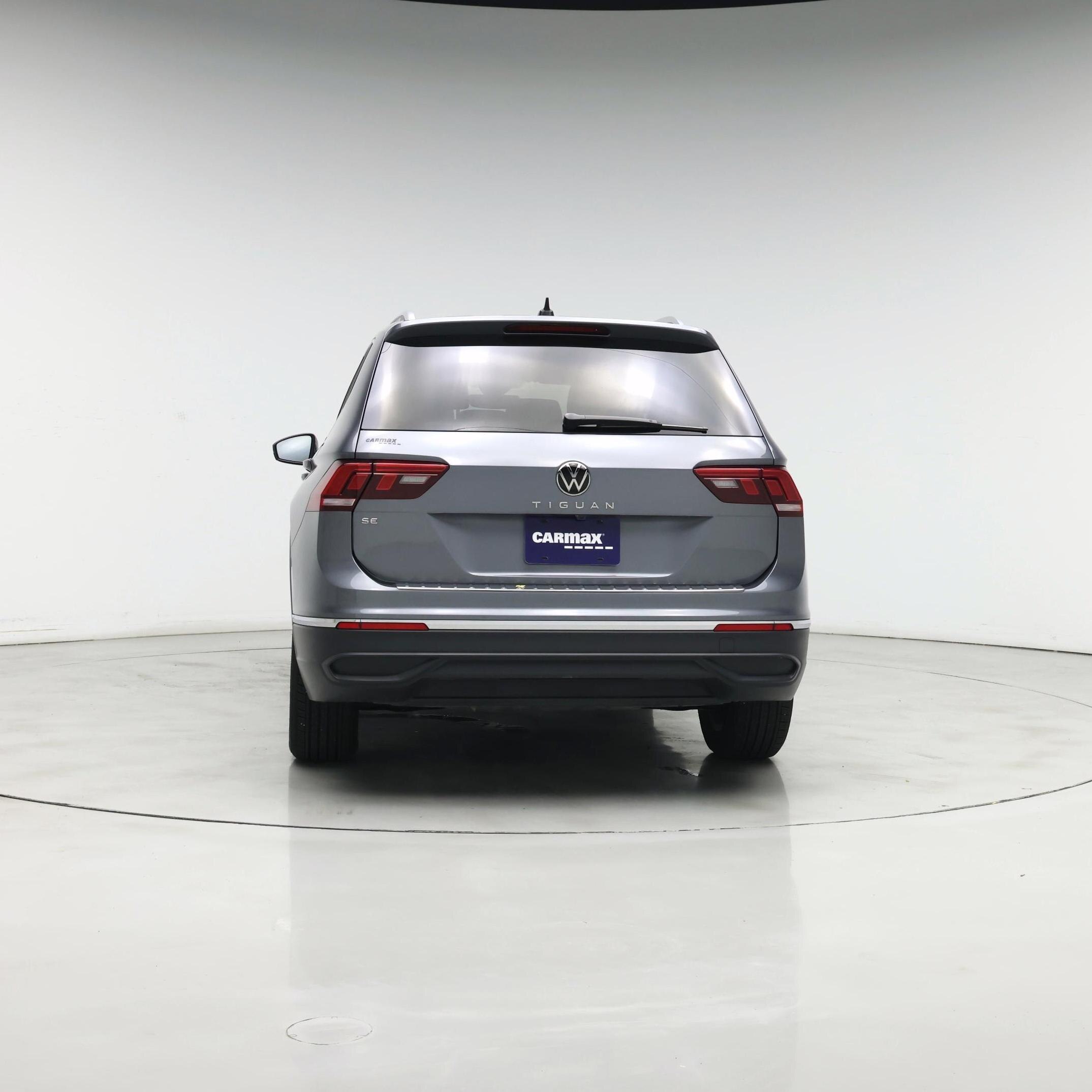 Thumbnail: 2023 Volkswagen Tiguan - 6