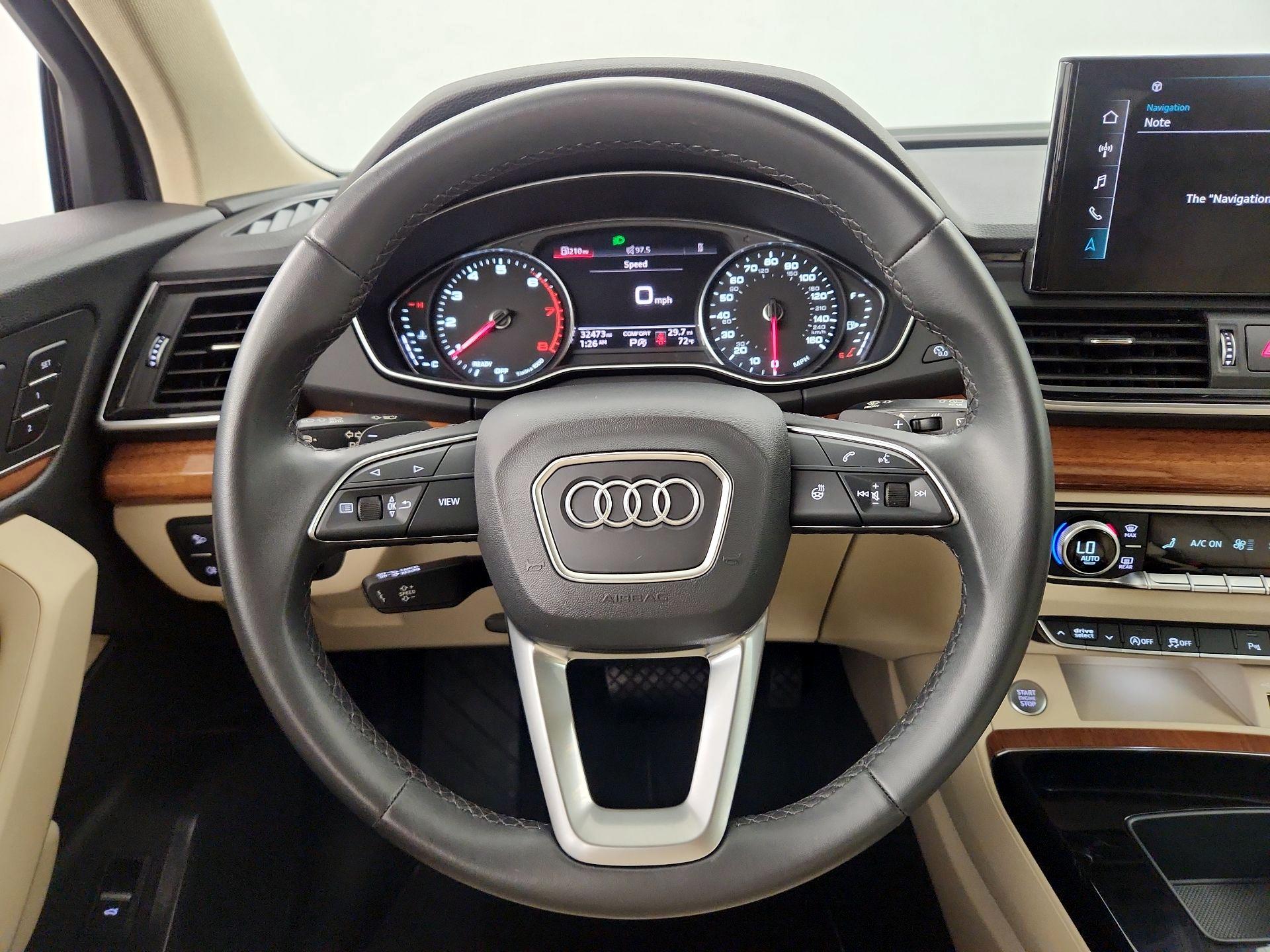 Thumbnail: 2022 Audi Q5 - 10