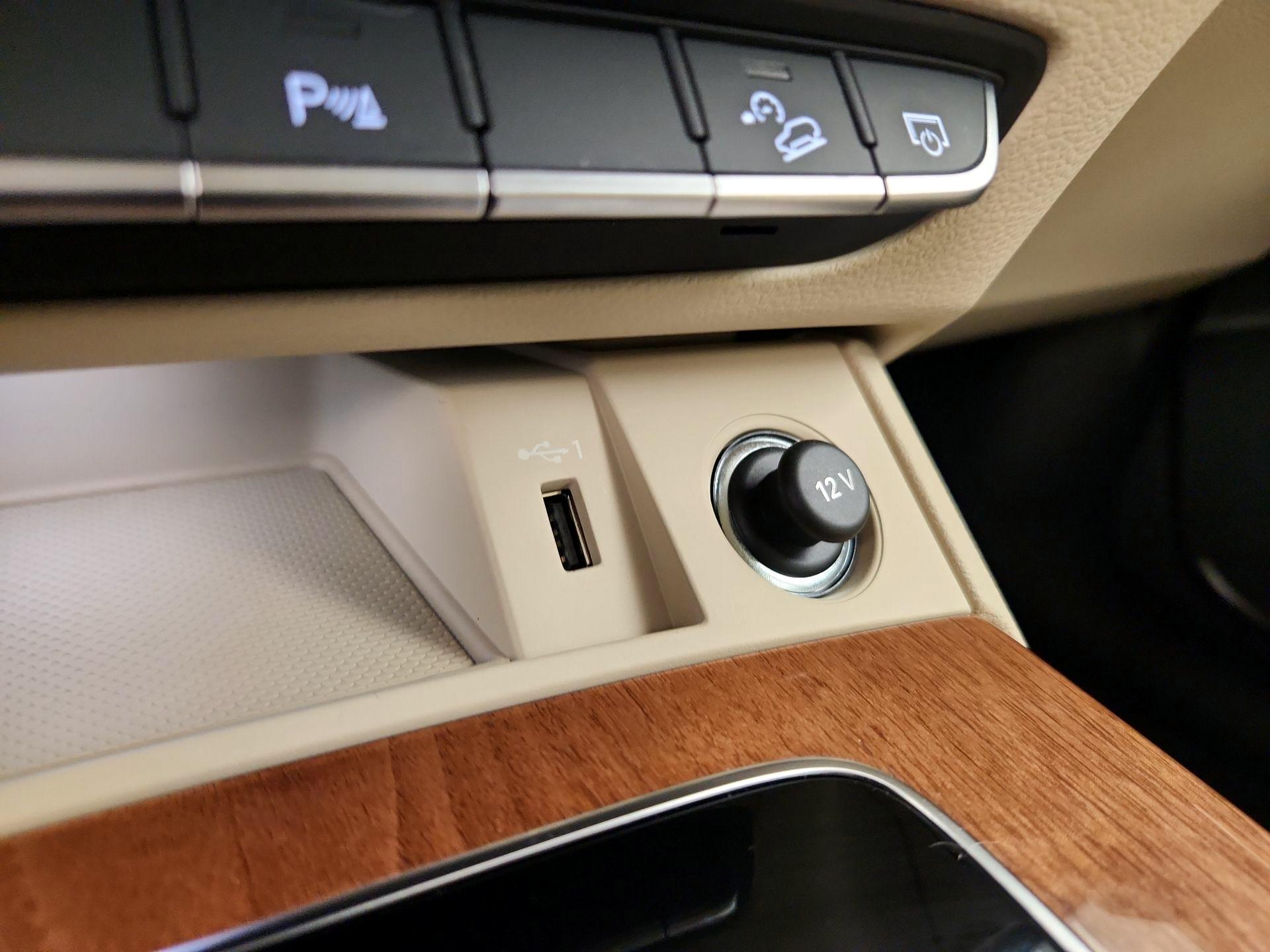 Thumbnail: 2022 Audi Q5 - 18