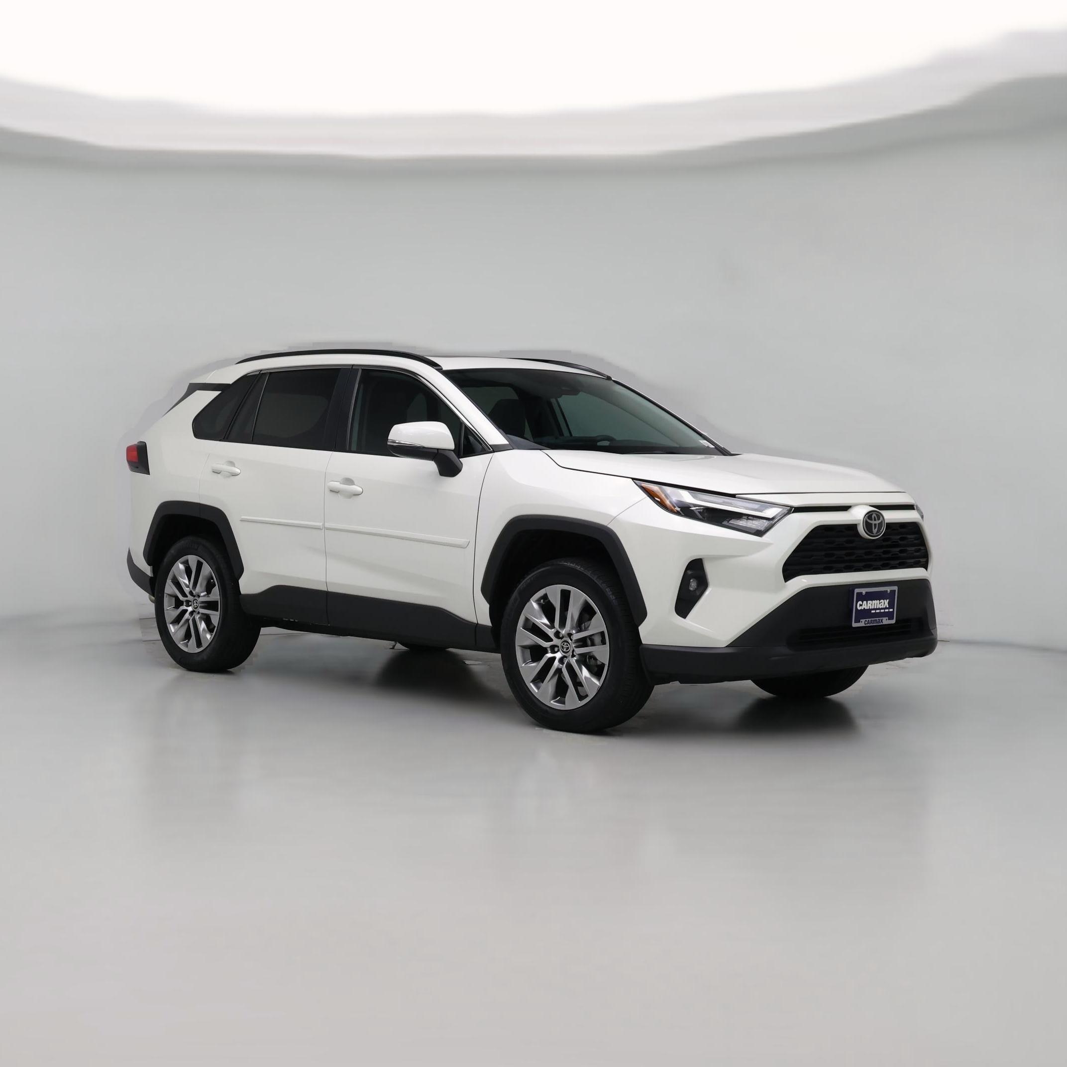 Thumbnail: 2022 Toyota RAV4 - 1
