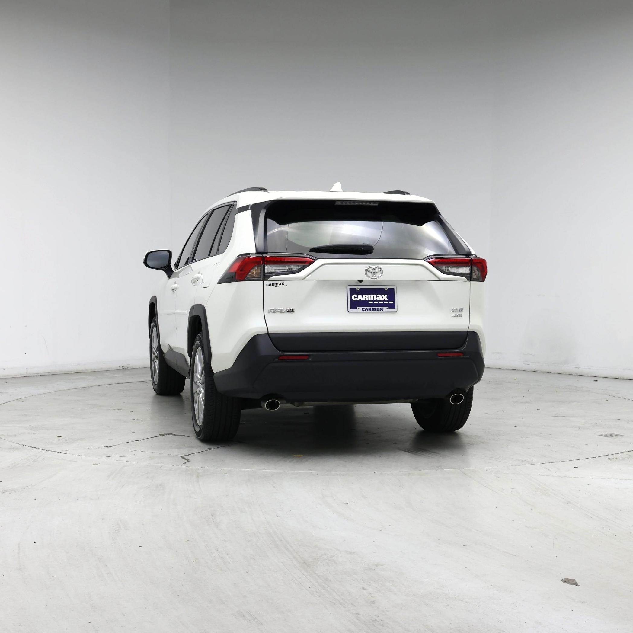 Thumbnail: 2022 Toyota RAV4 - 6