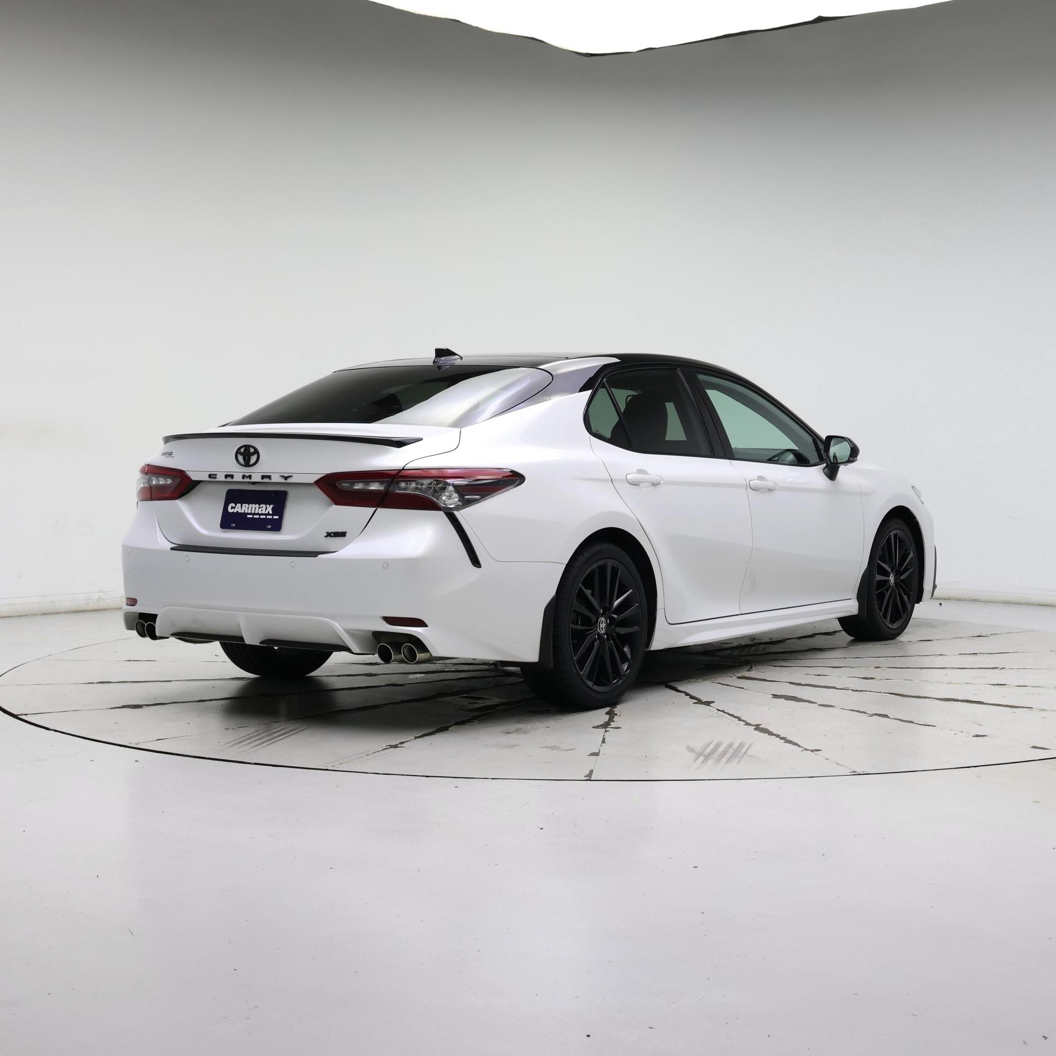 Thumbnail: 2023 Toyota Camry - 8