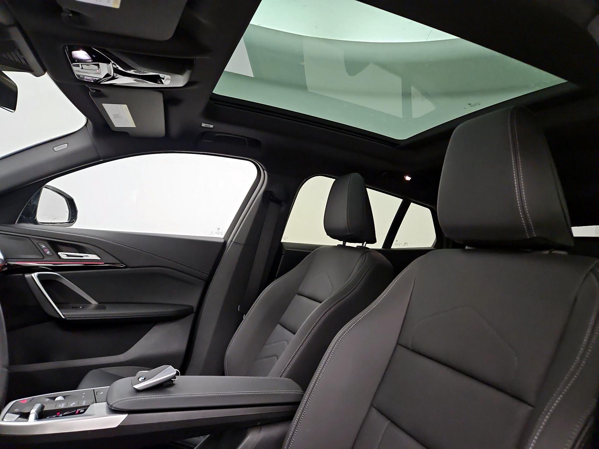Thumbnail: 2024 BMW X2 - 19