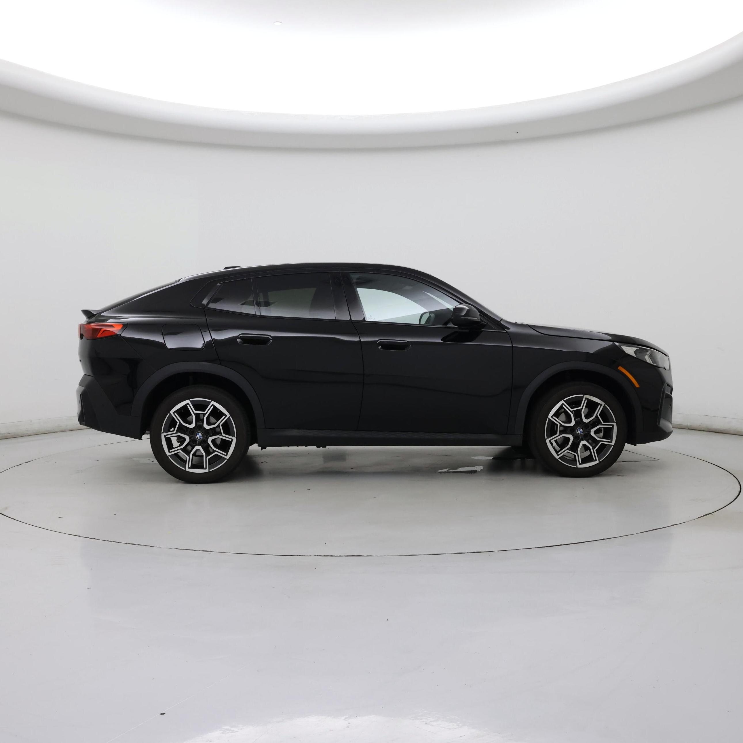 Thumbnail: 2024 BMW X2 - 7