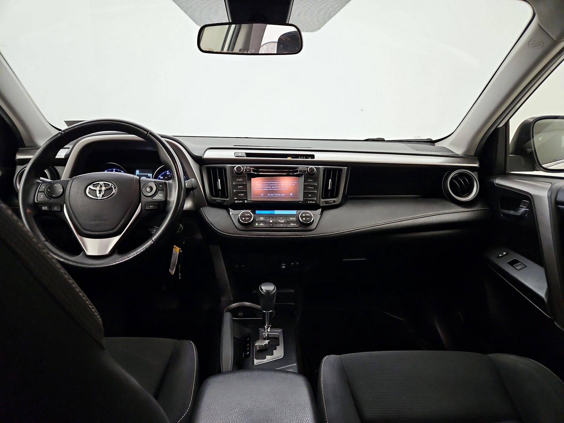 Thumbnail: 2017 Toyota RAV4 - 9