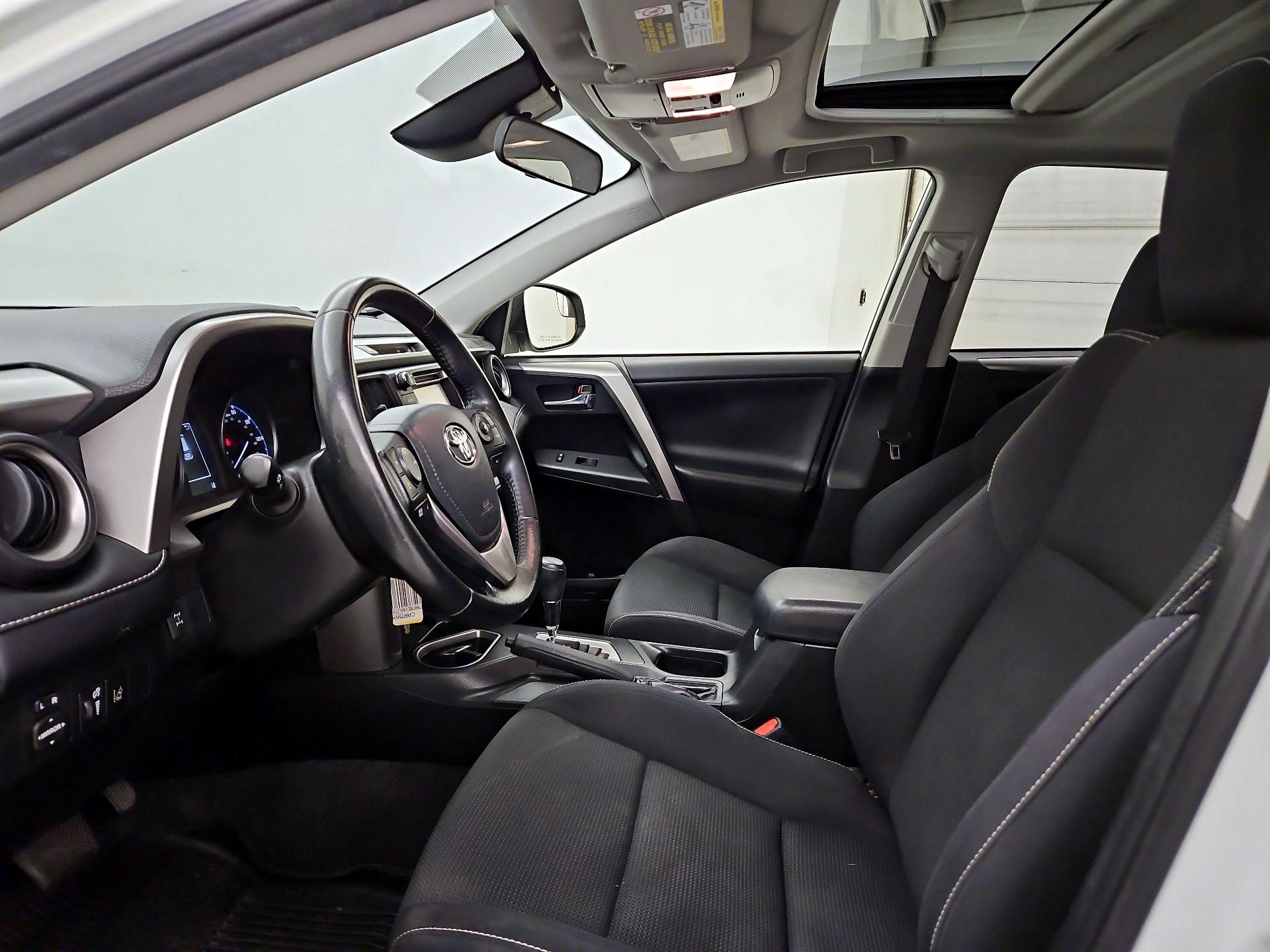 Thumbnail: 2017 Toyota RAV4 - 11