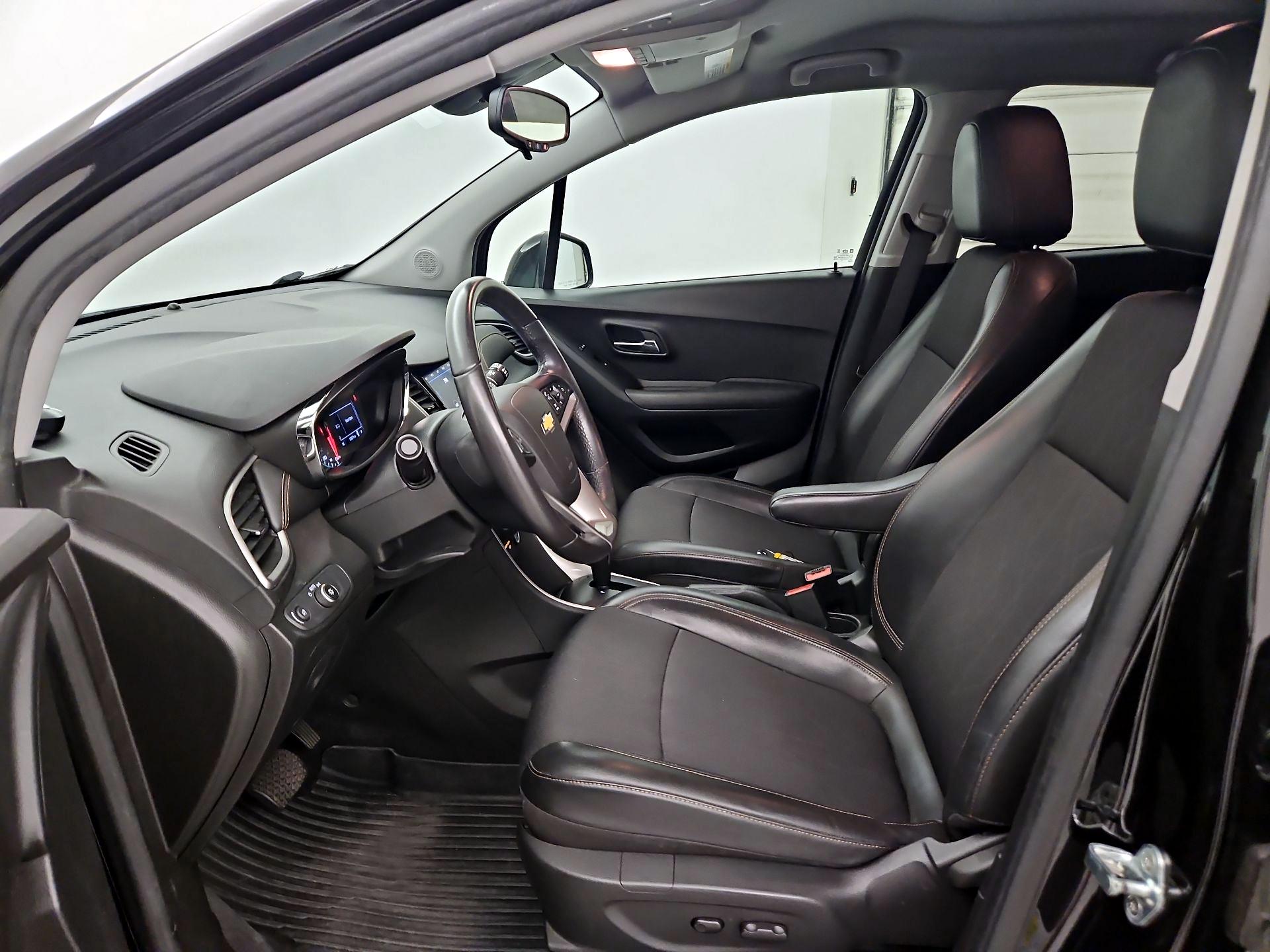 Thumbnail: 2020 Chevrolet Trax - 12