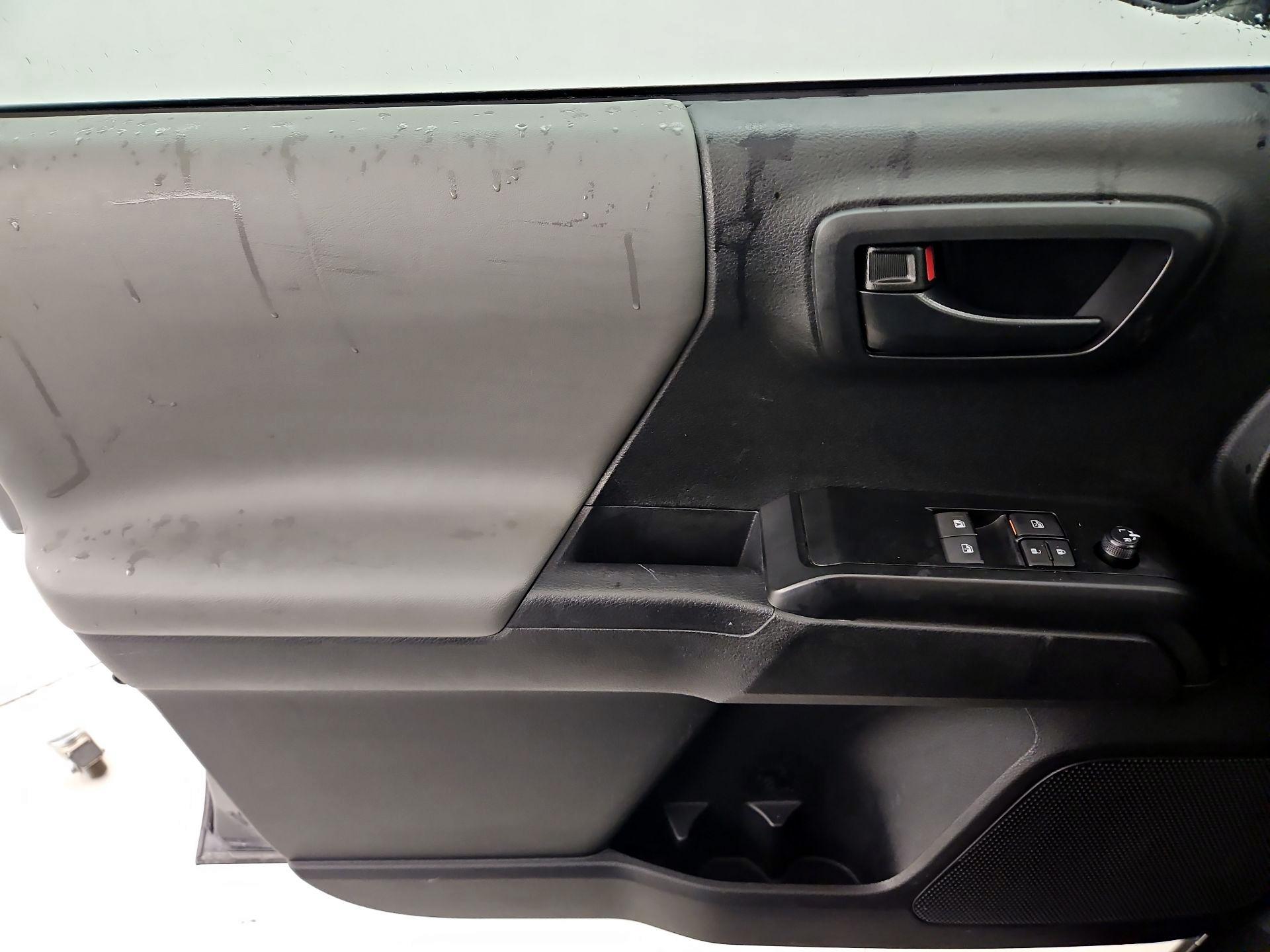 Thumbnail: 2023 Toyota Tacoma - 12