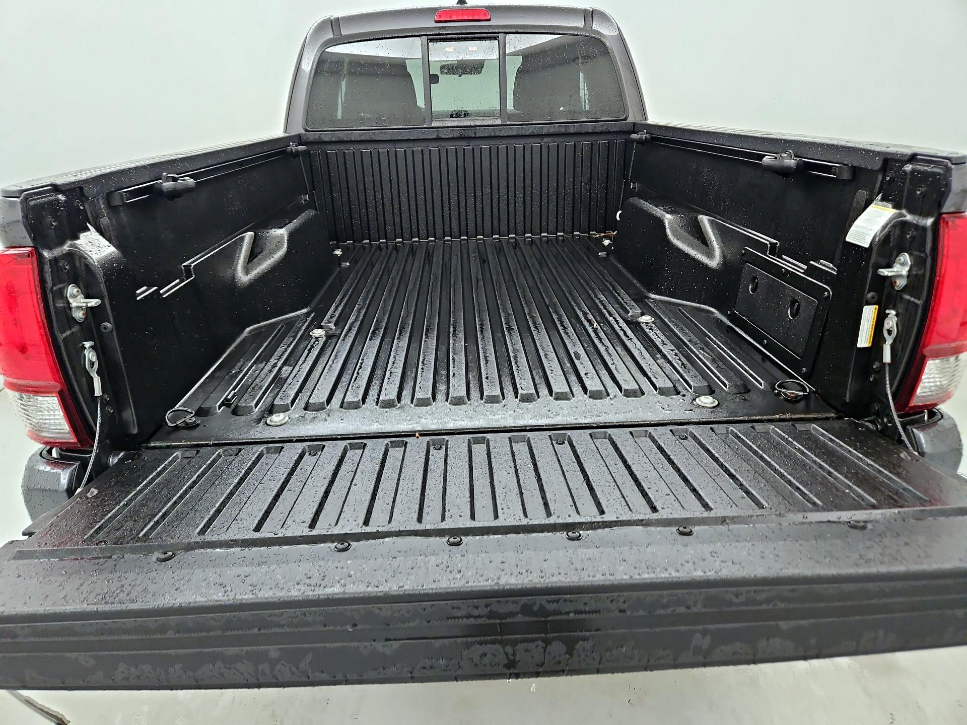 Thumbnail: 2023 Toyota Tacoma - 20