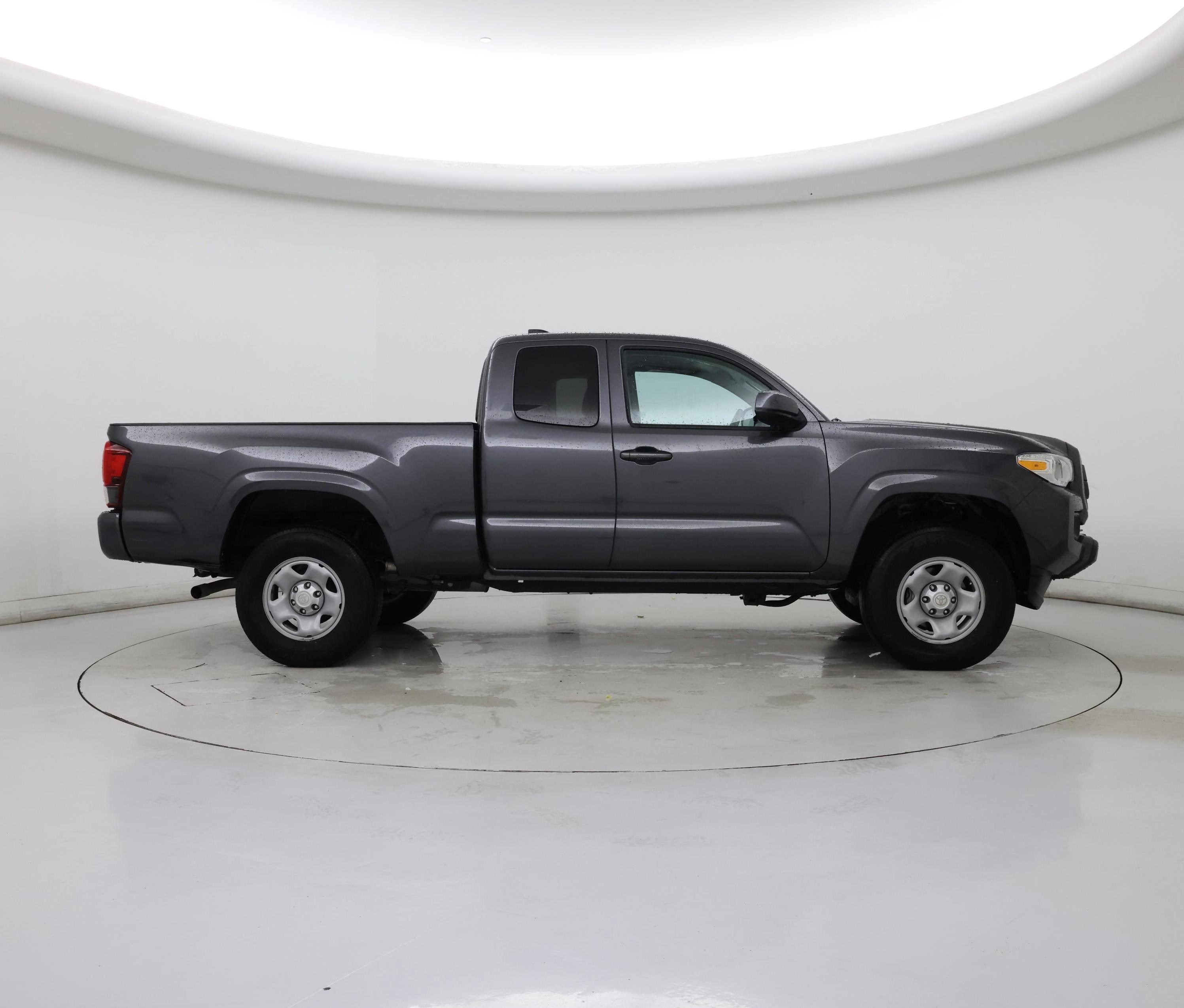 Thumbnail: 2023 Toyota Tacoma - 7