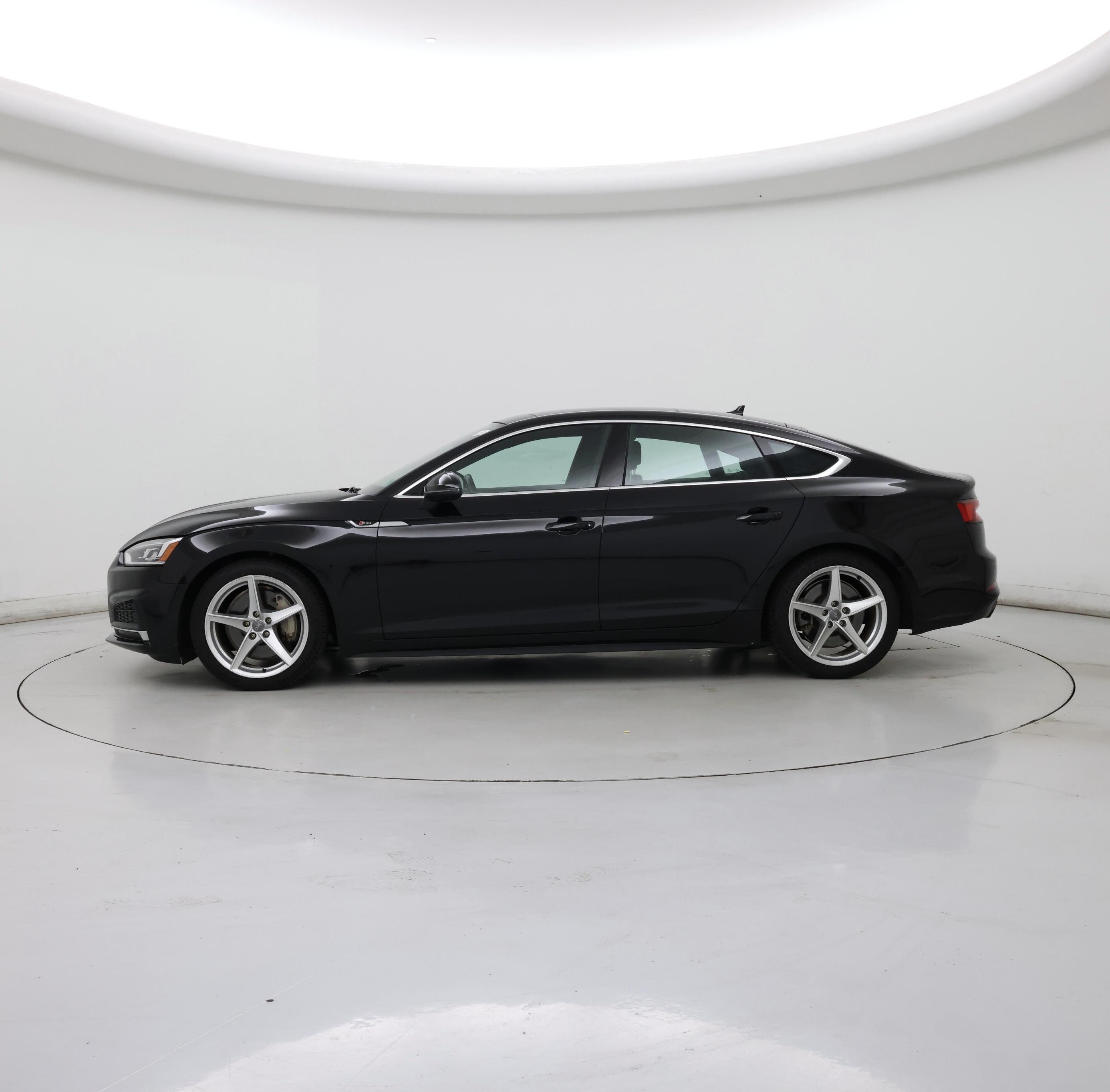 Thumbnail: 2019 Audi A5 - 3