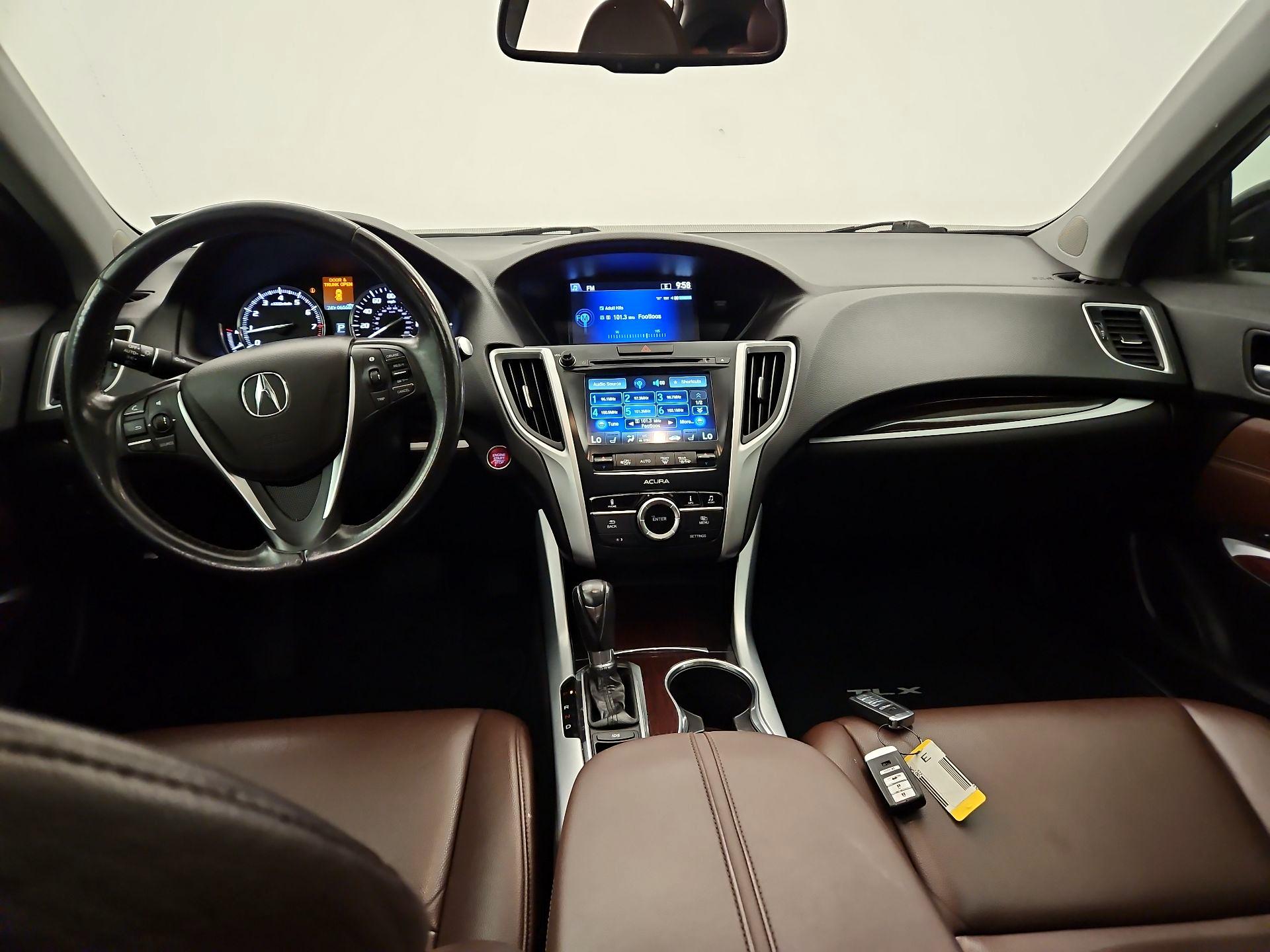 Thumbnail: 2017 Acura TLX - 9