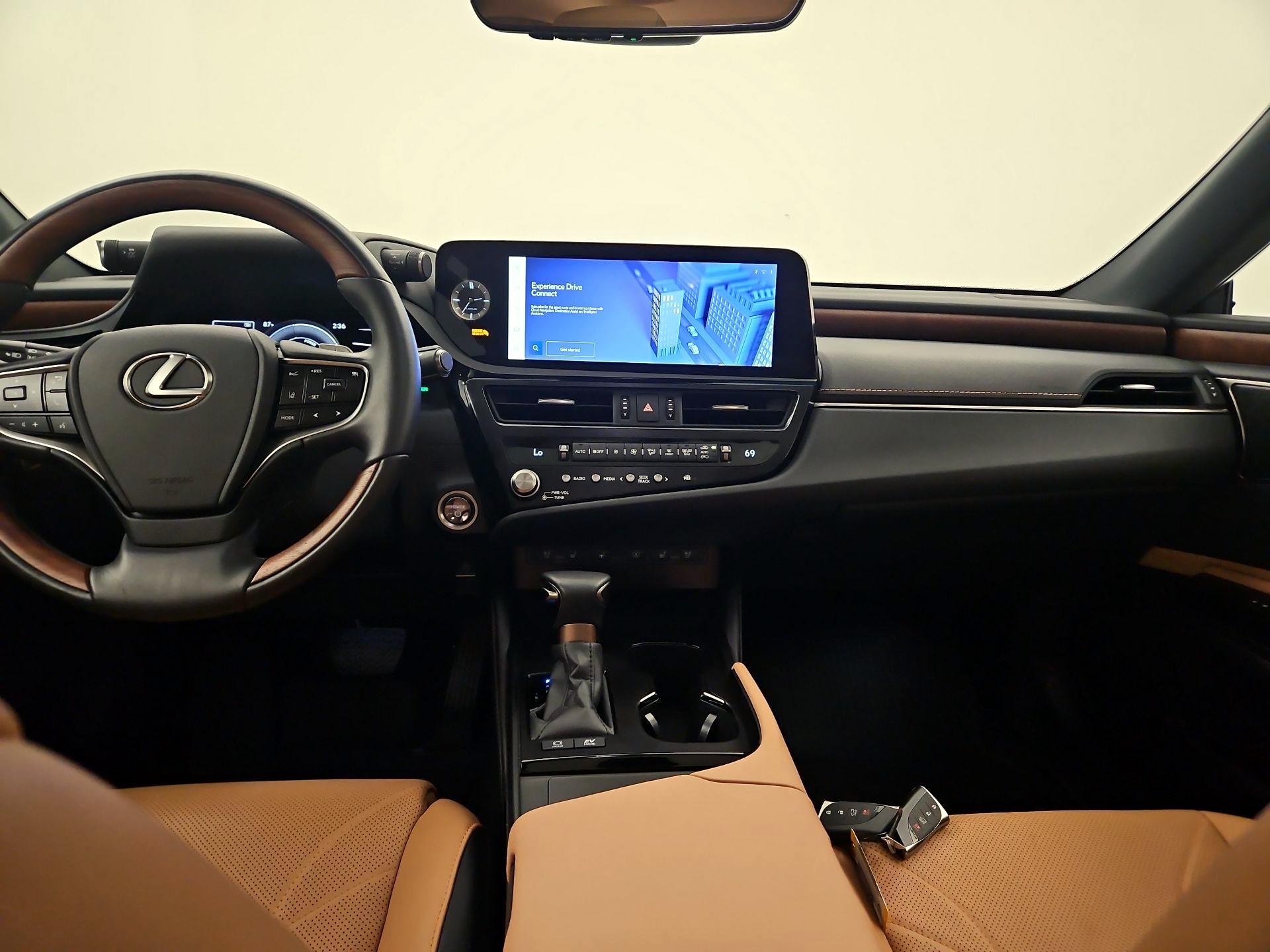 Thumbnail: 2025 Lexus ES - 9
