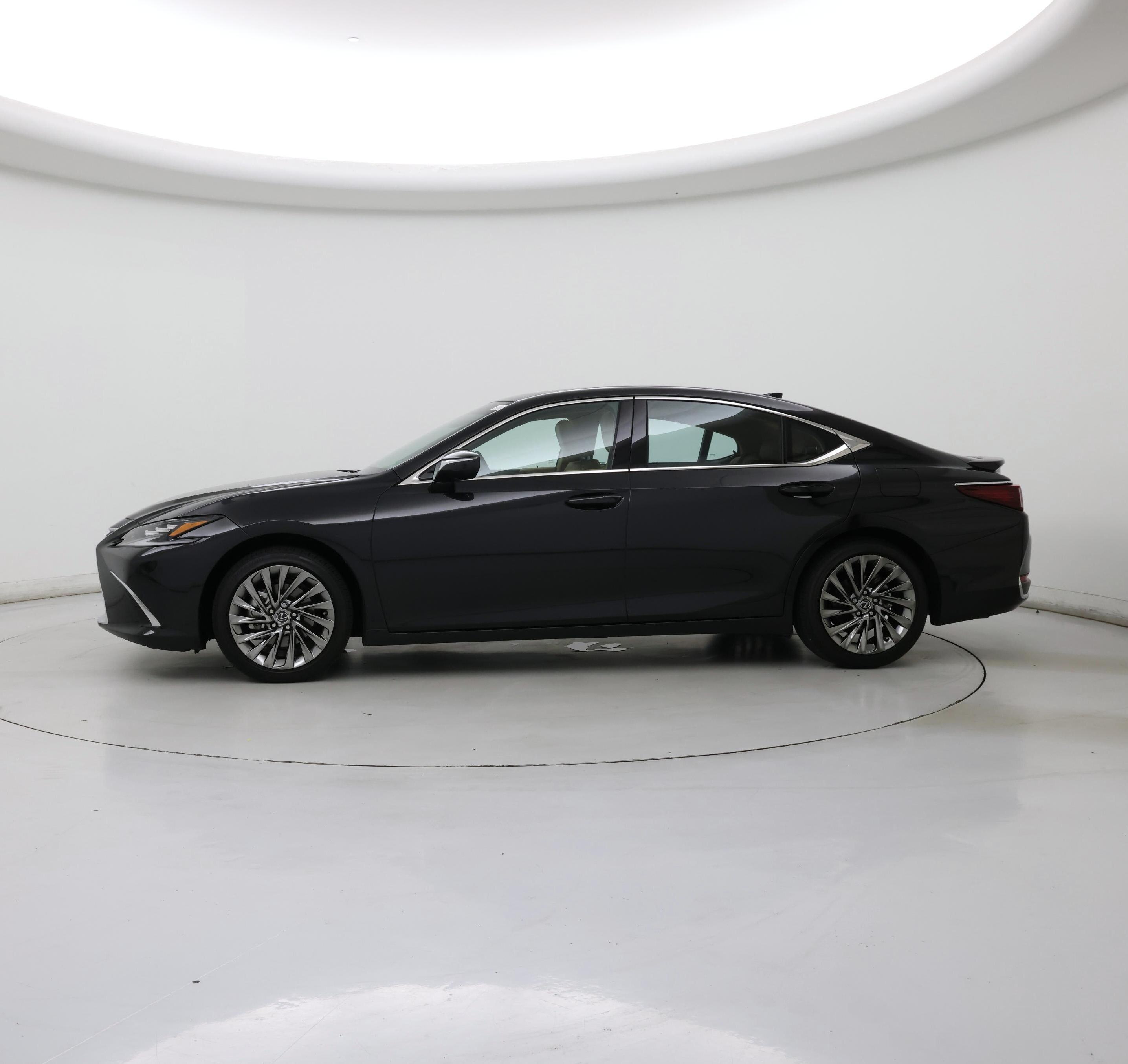 Thumbnail: 2025 Lexus ES - 3