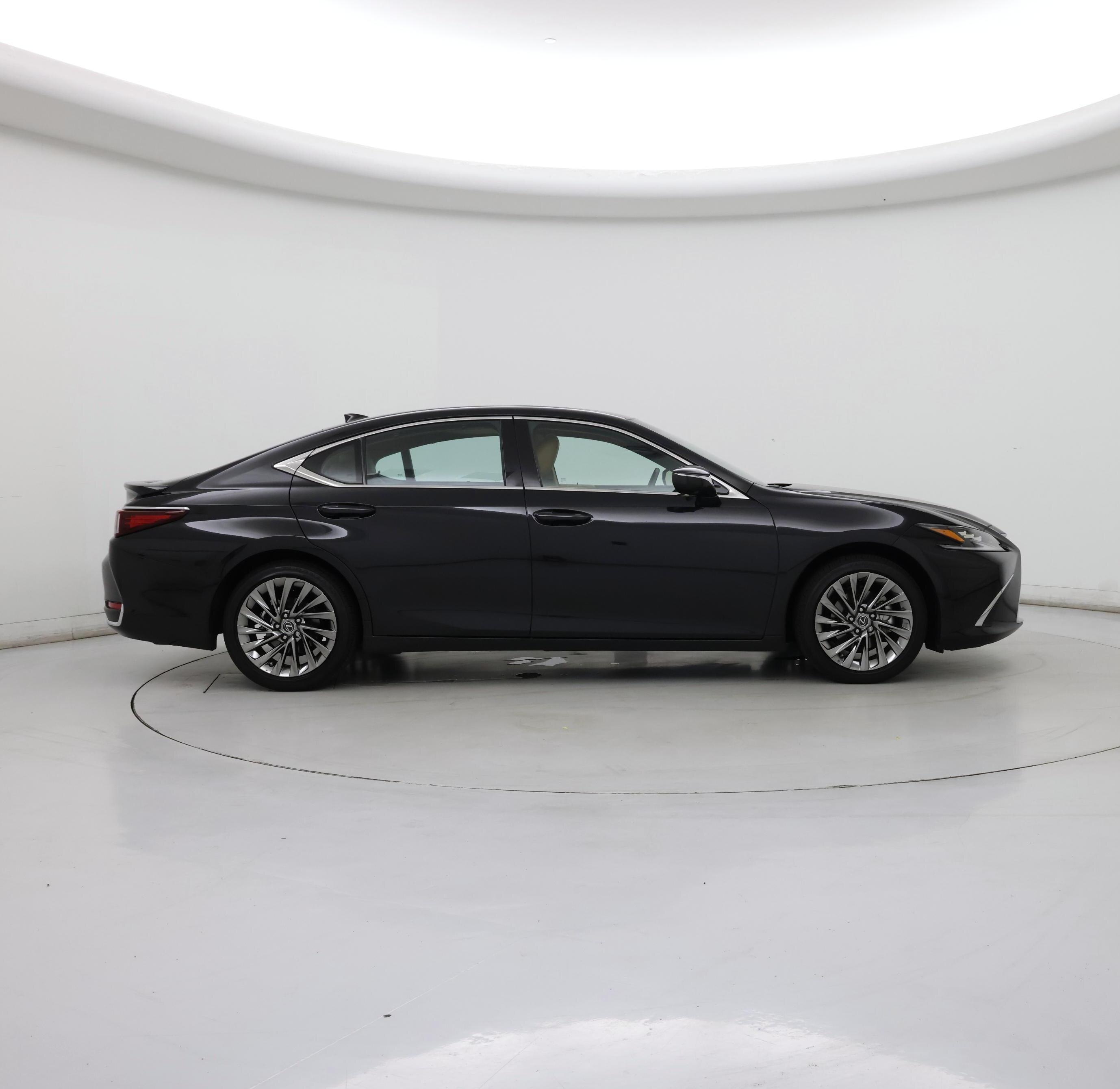 Thumbnail: 2025 Lexus ES - 7