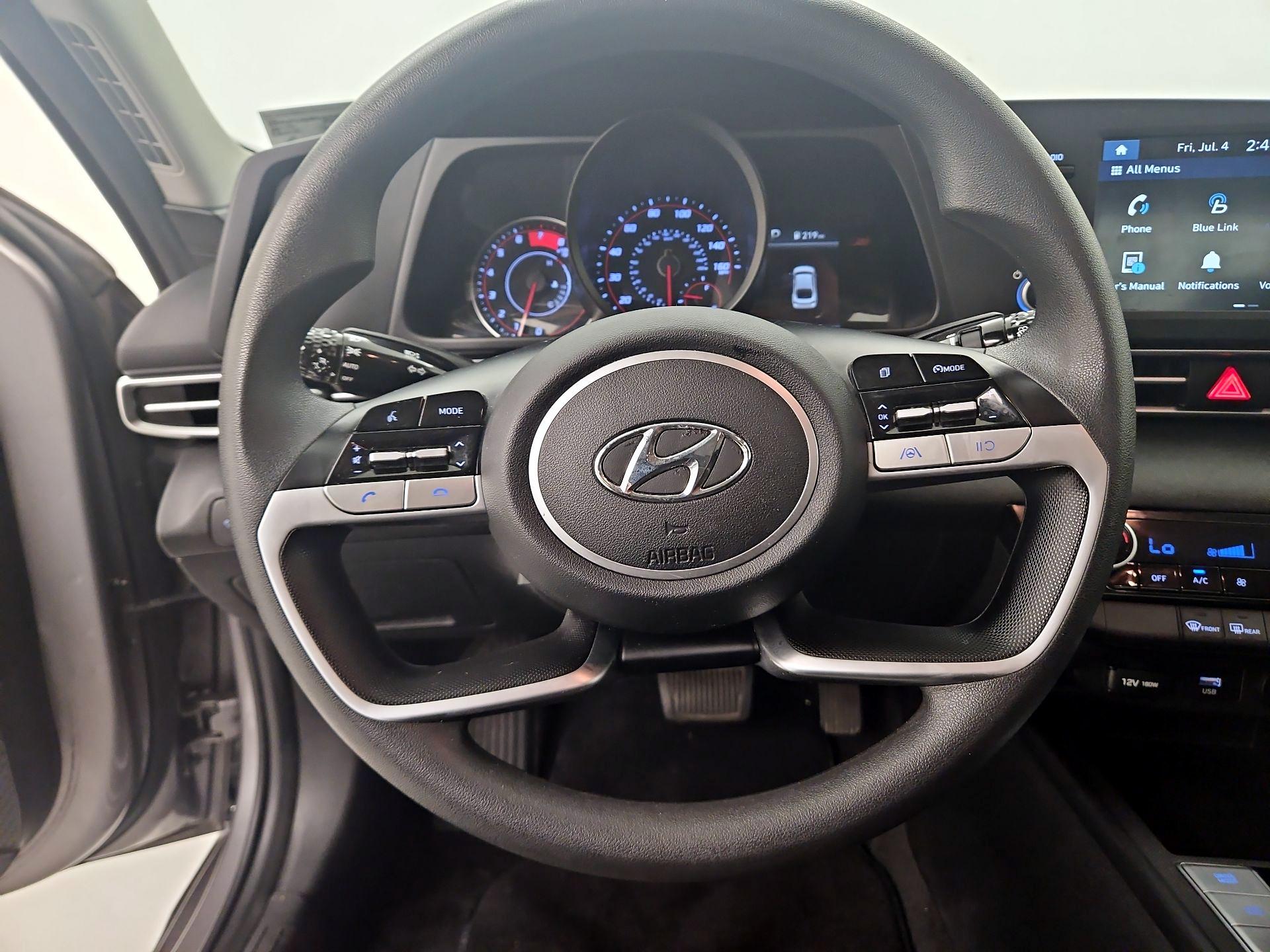 Thumbnail: 2021 Hyundai Elantra - 10