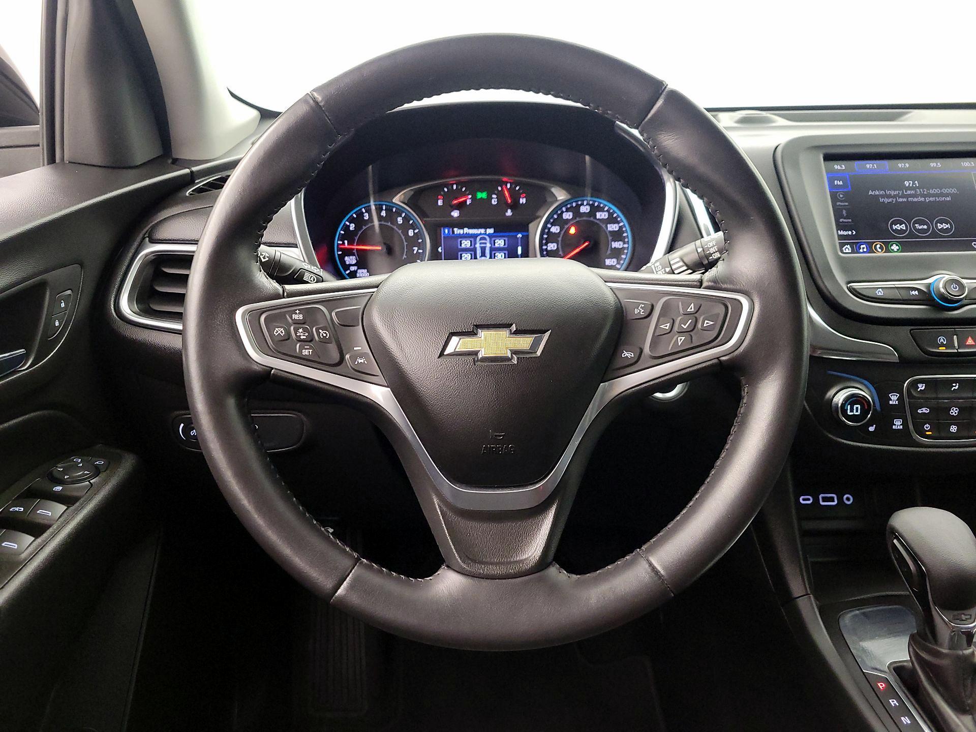 Thumbnail: 2022 Chevrolet Equinox - 10