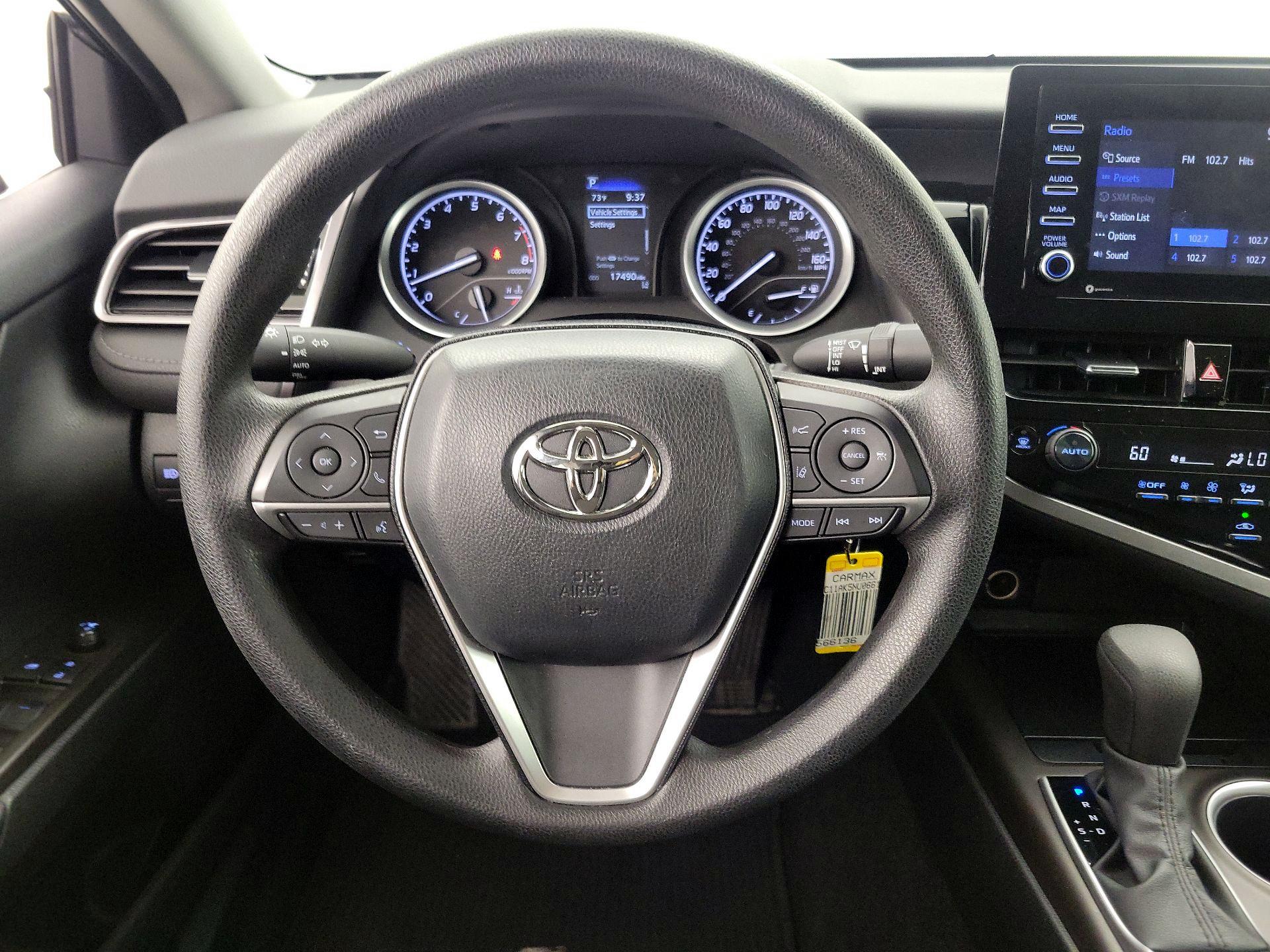 Thumbnail: 2022 Toyota Camry - 10