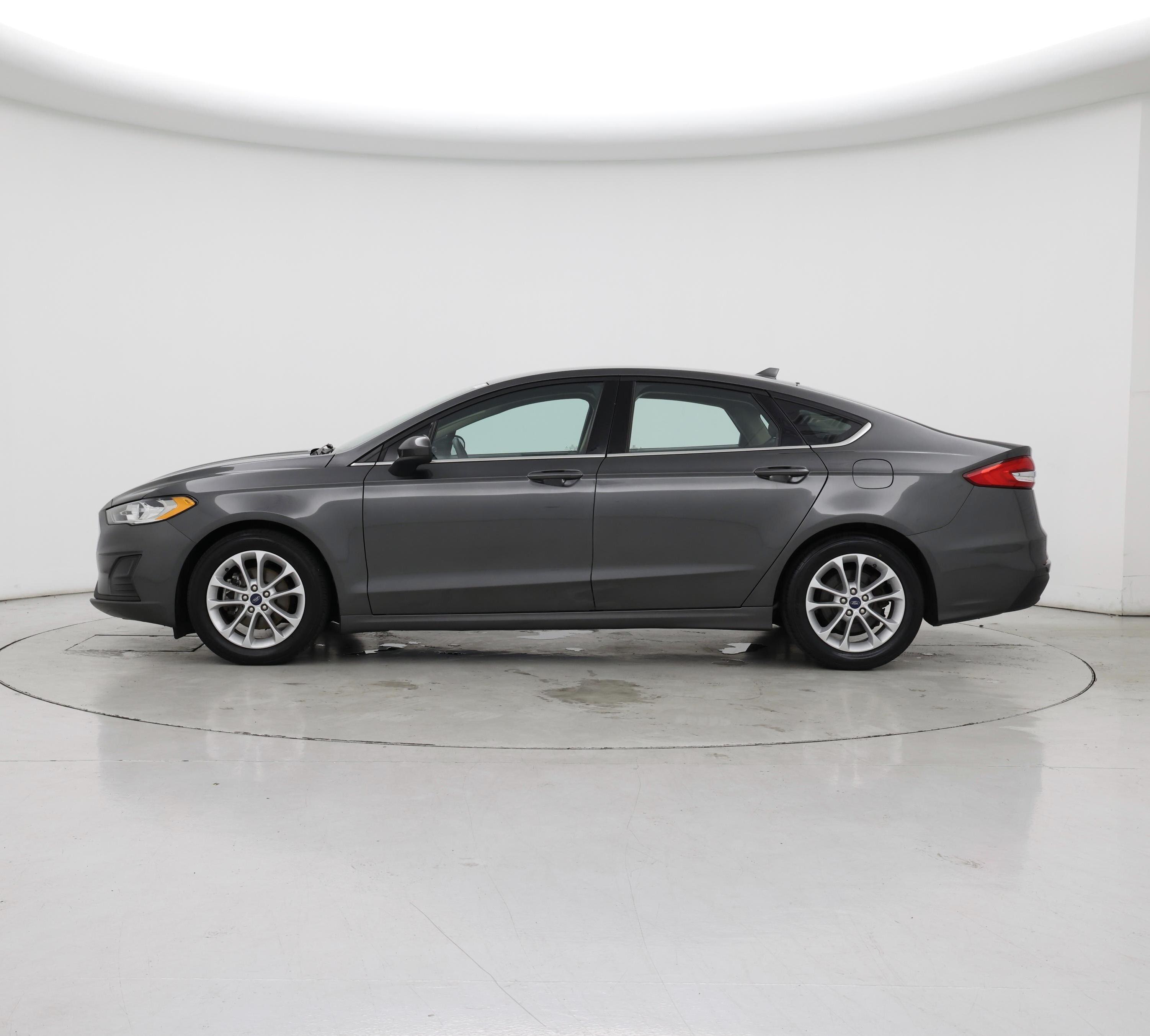 Thumbnail: 2019 Ford Fusion - 3