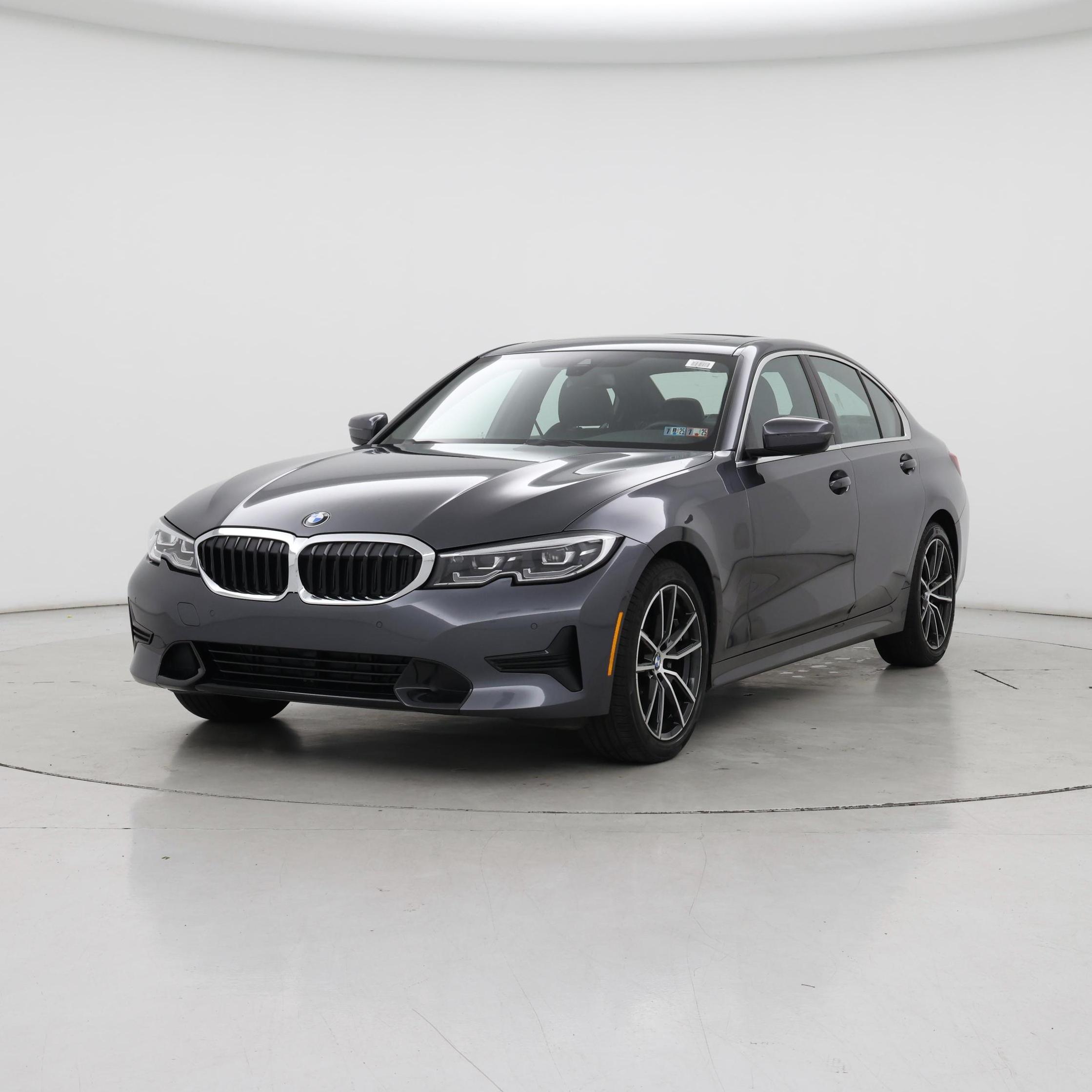 Thumbnail: 2022 BMW 3 Series - 4