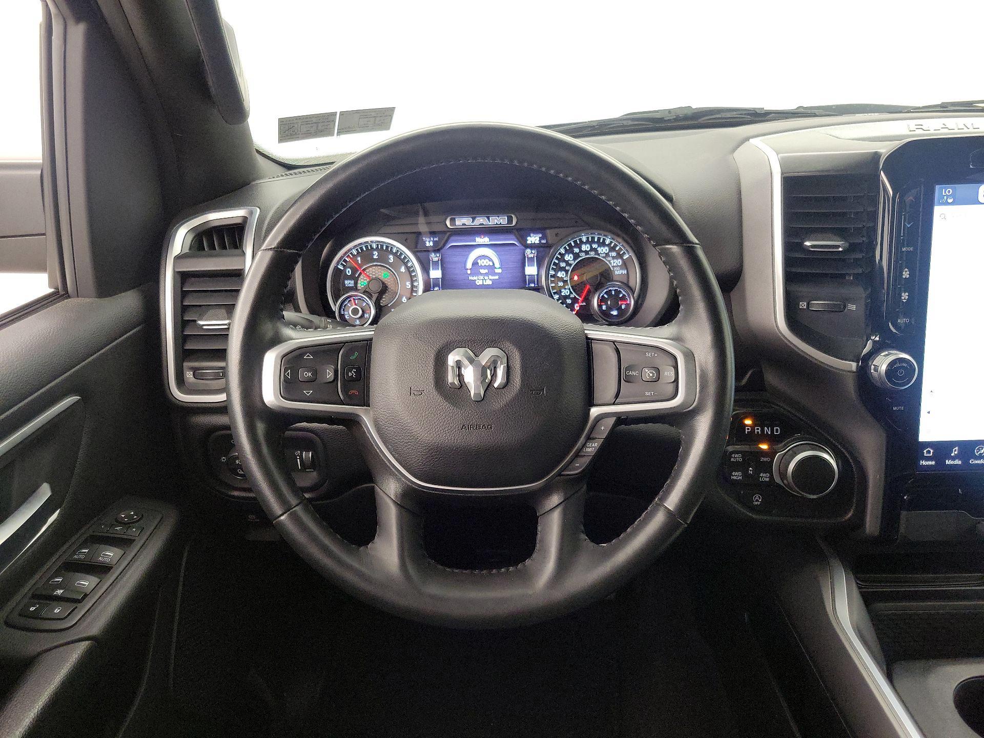 Thumbnail: 2022 RAM 1500 - 10